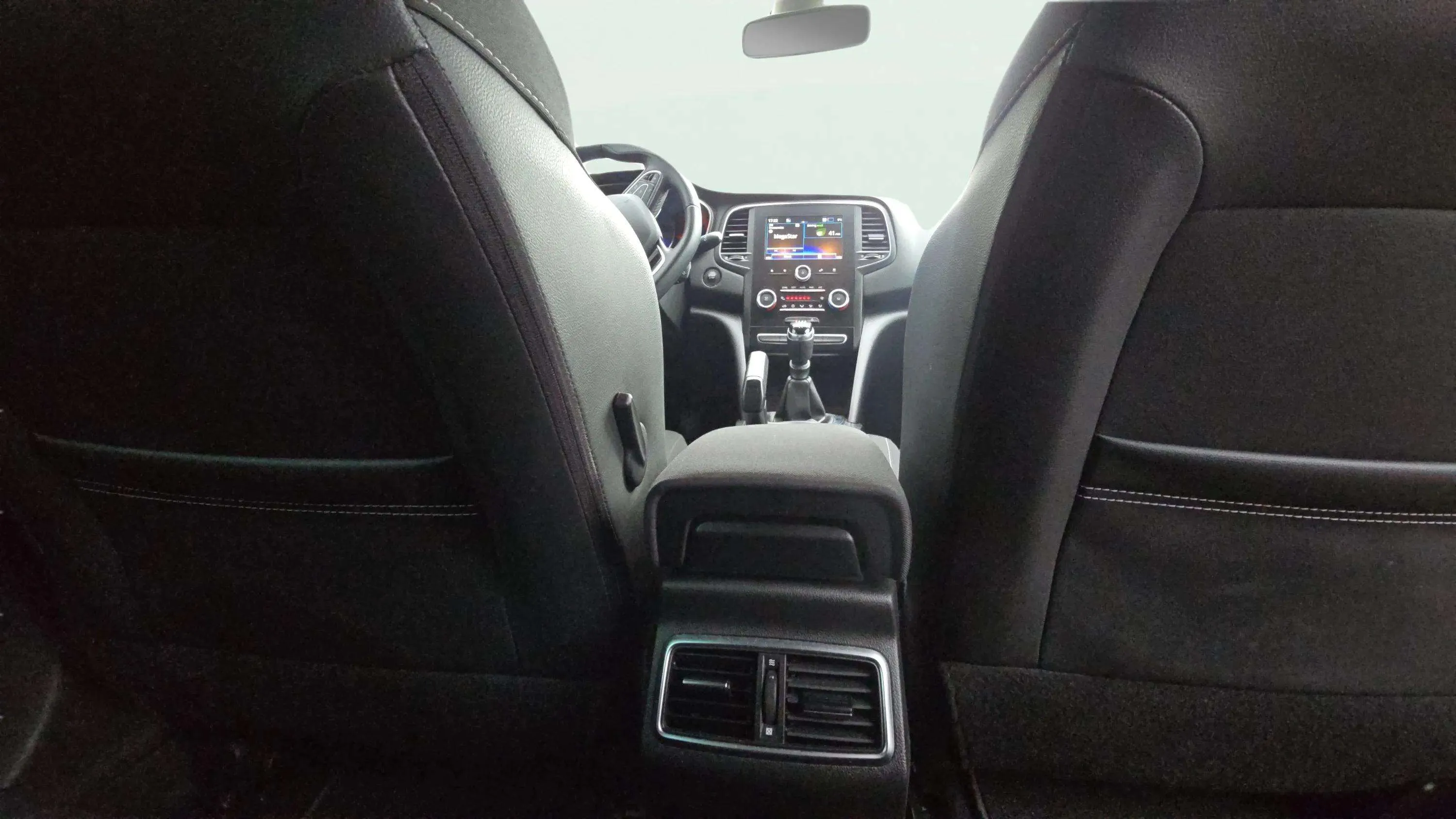 Renault Mégane Limited TCe GPF -SS - foto 22