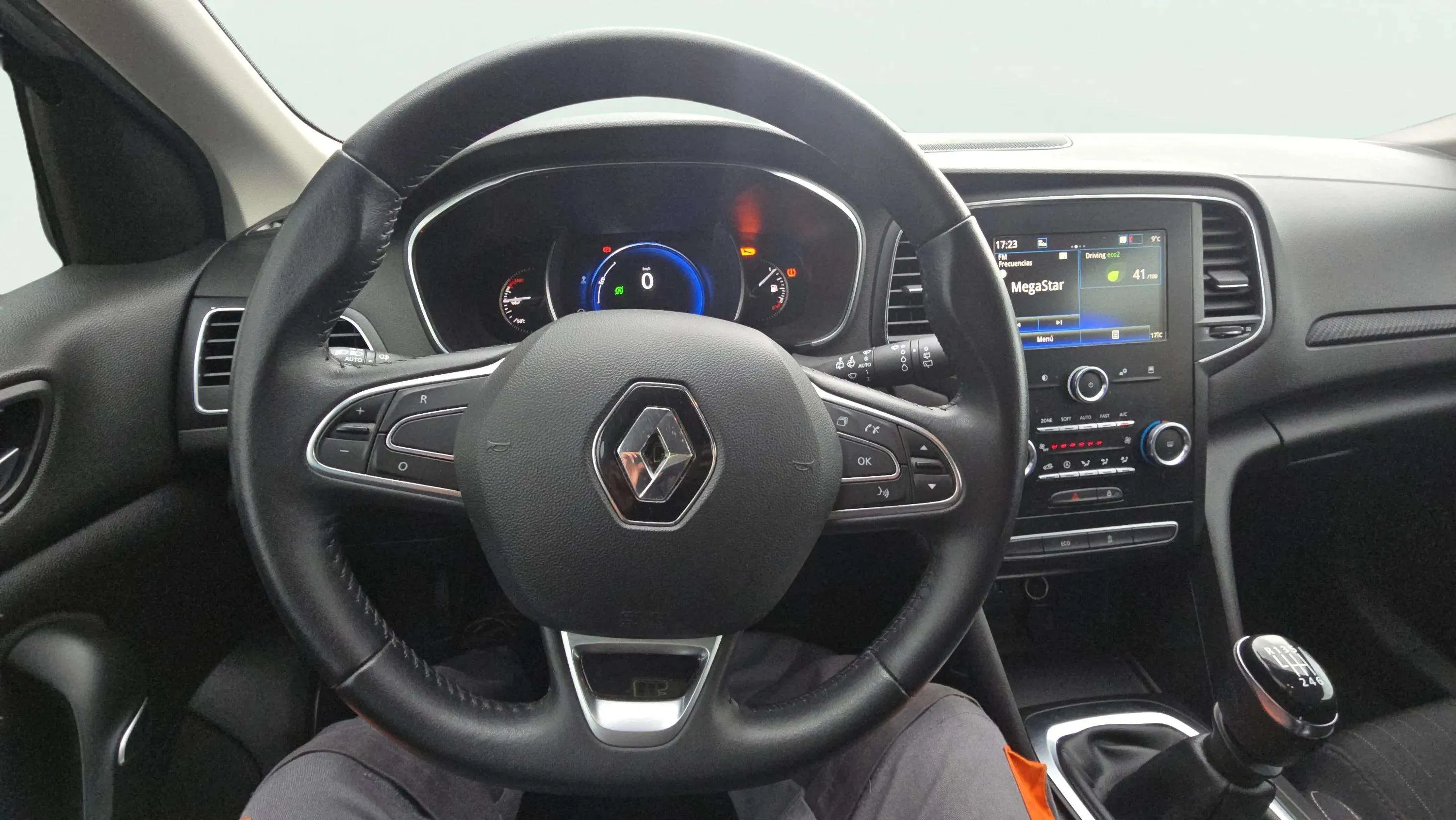 Renault Mégane Limited TCe GPF -SS - foto 10