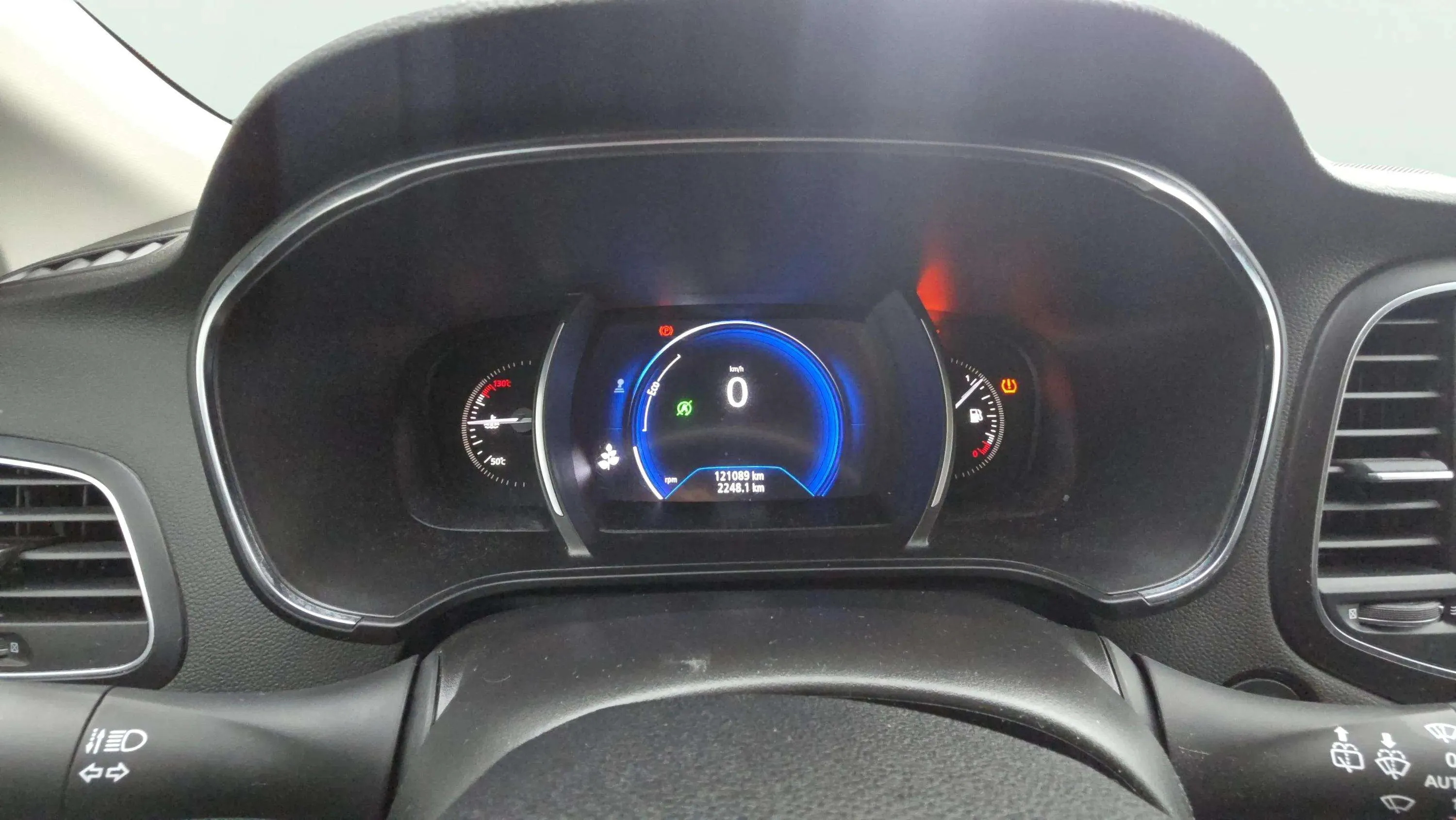 Renault Mégane Limited TCe GPF -SS - foto 24