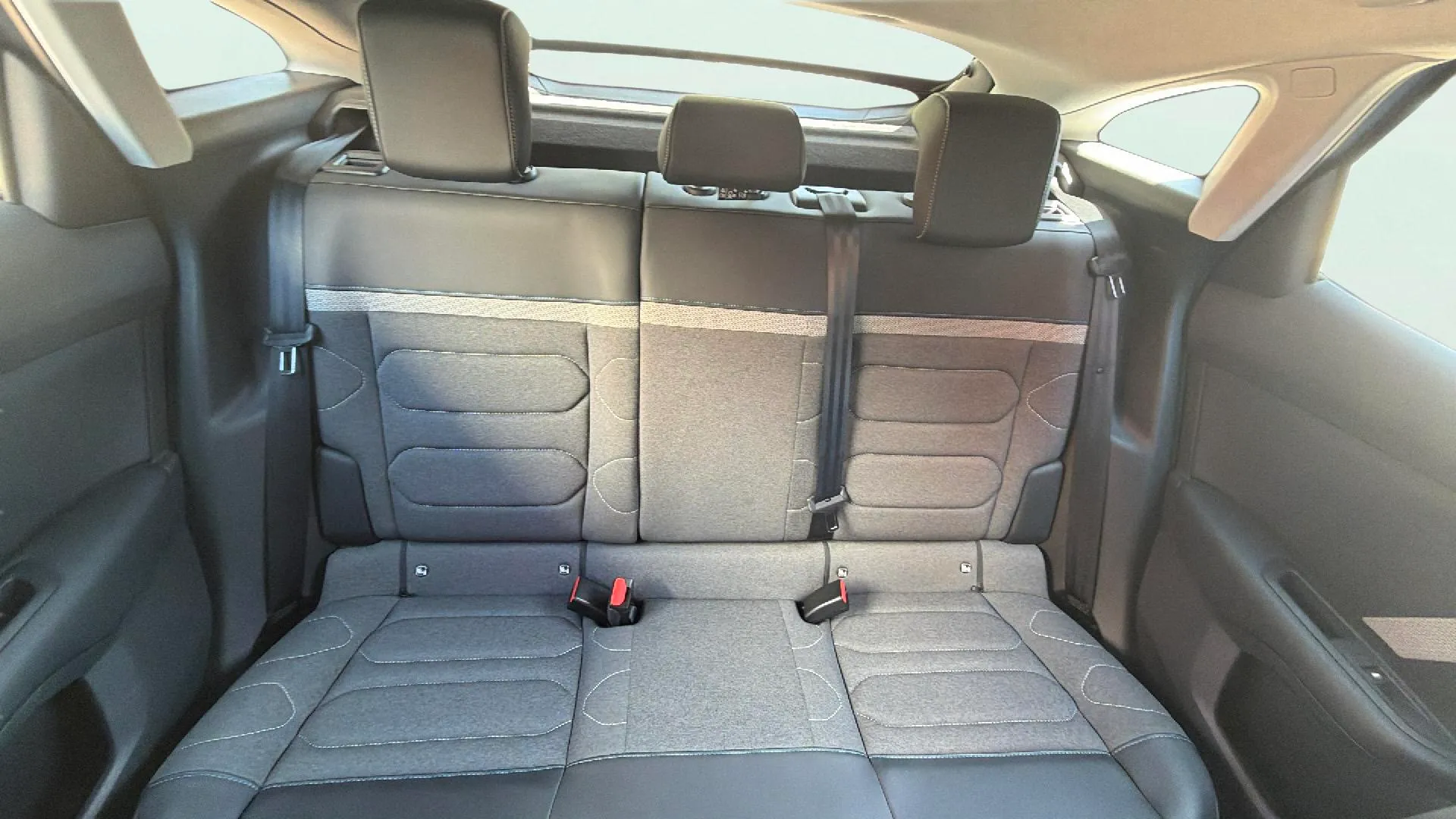 Citroën C4 PureTech 130 C-Series - foto 15