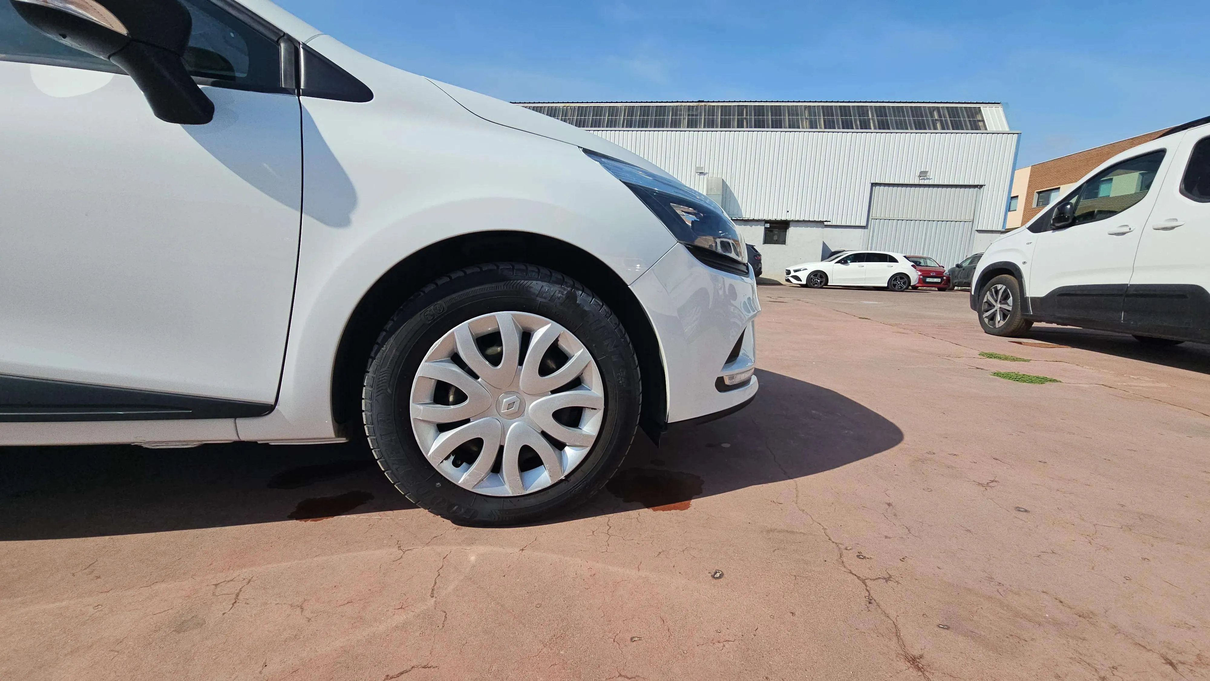 Renault Clio Business TCe GLP -18 - foto 11