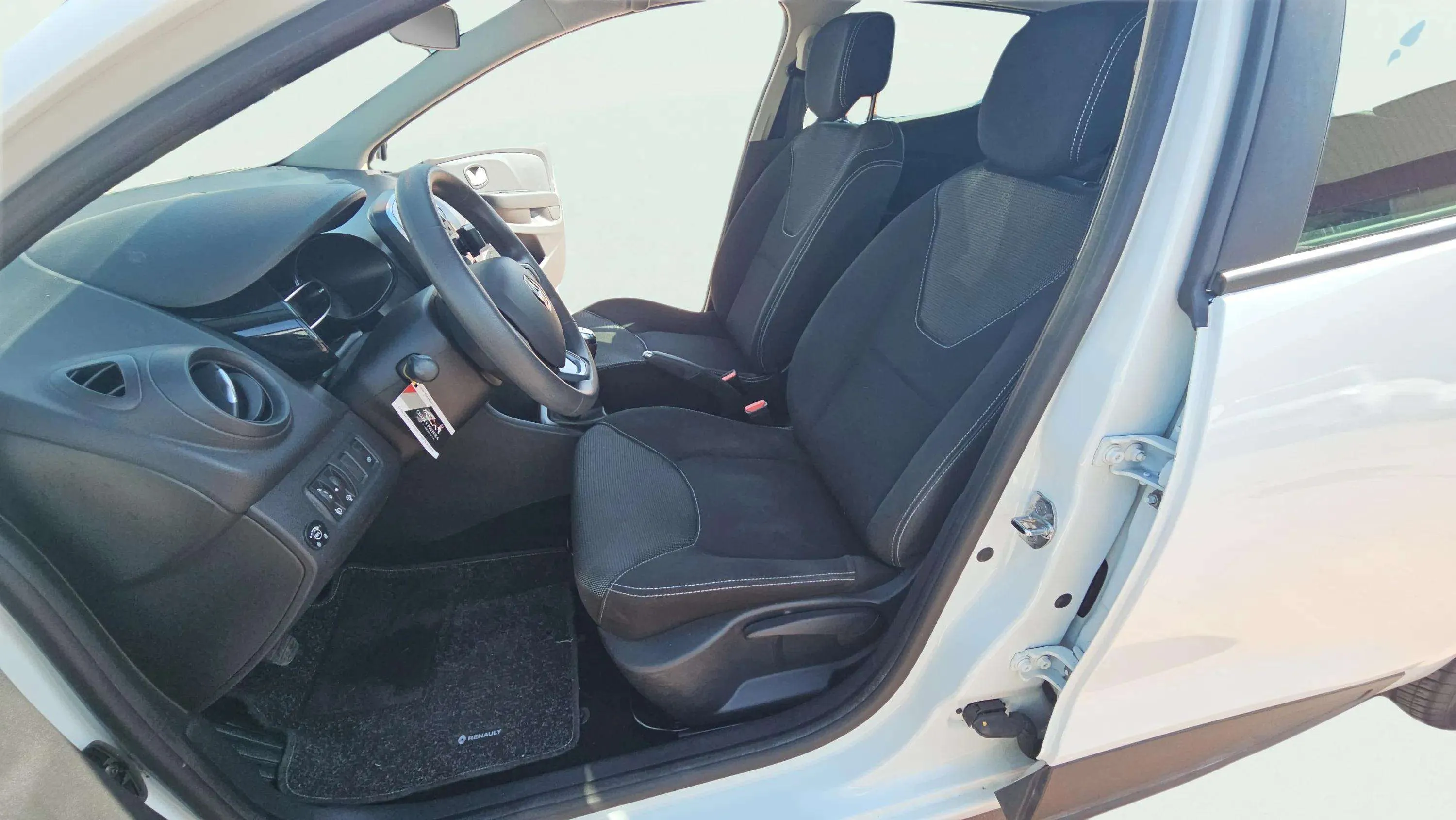 Renault Clio Business TCe GLP -18 - foto 17