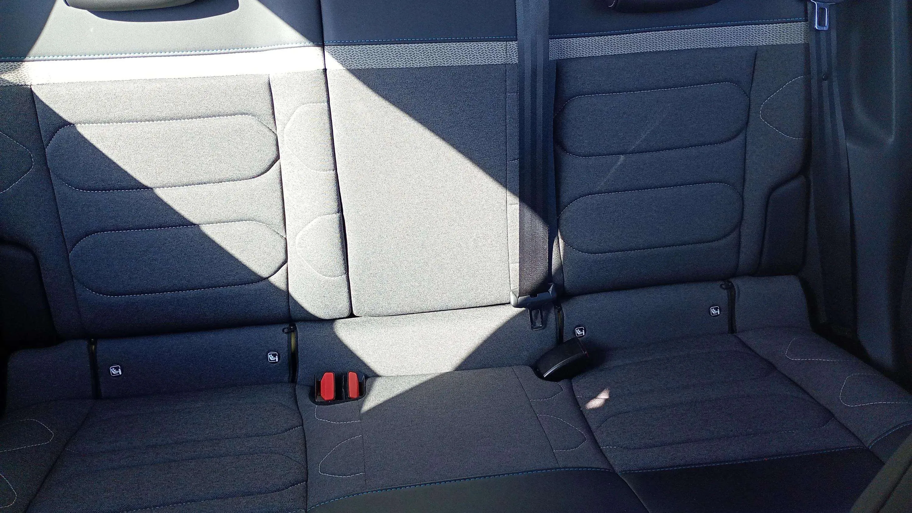 Citroën C4 PureTech 130 Plus - foto 18