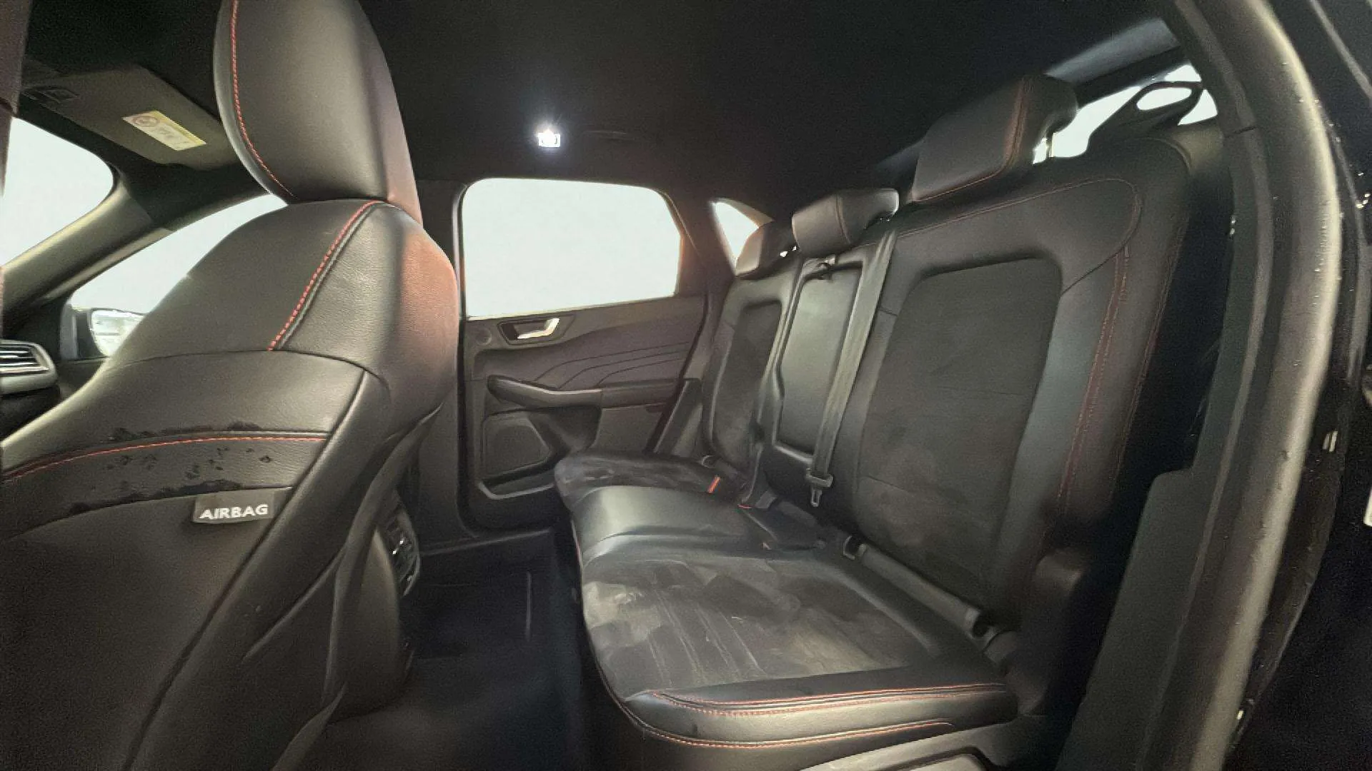 Ford Kuga ST-Line X 1.5T EcoBoost - foto 18
