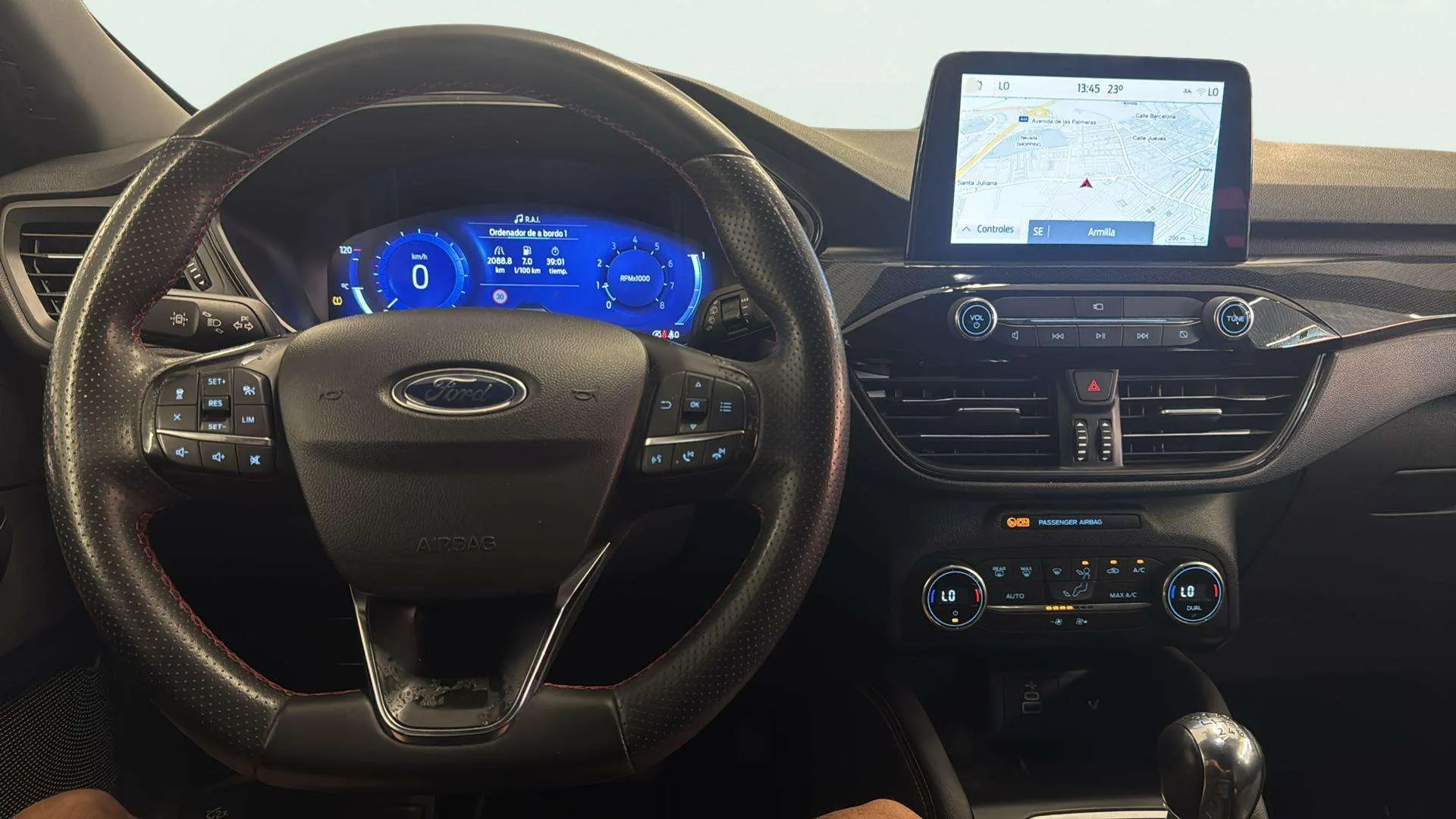 Ford Kuga ST-Line X 1.5T EcoBoost - foto 13