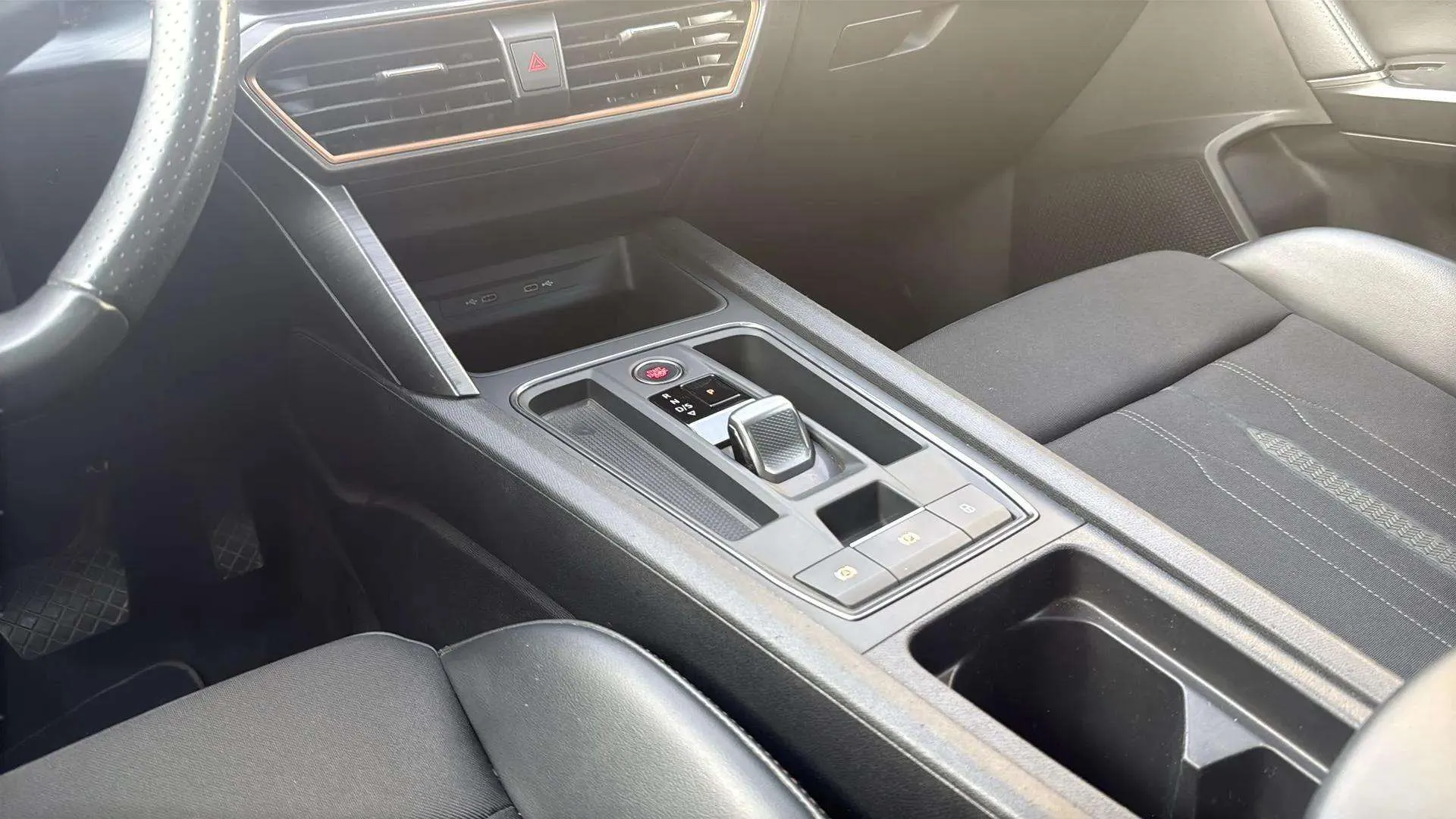 Cupra Formentor 1.5 TSI DSG - foto 24