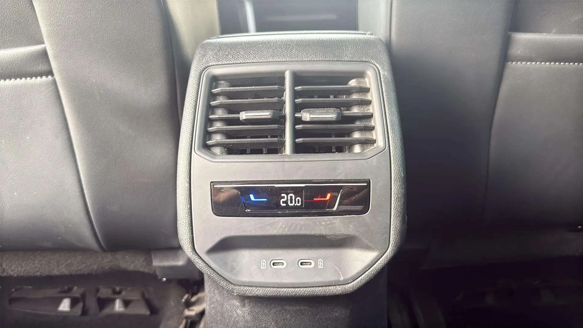 Cupra Formentor 1.5 TSI DSG - foto 25