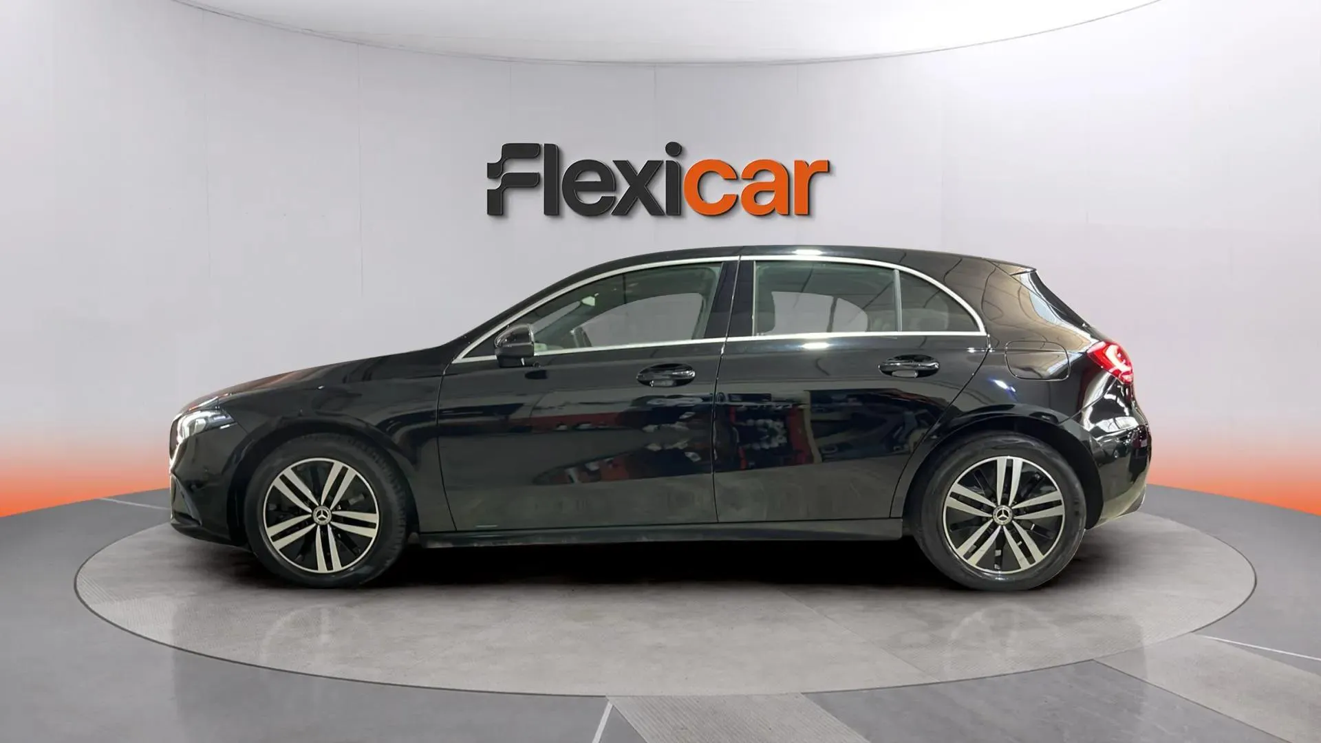 Mercedes-Benz Clase A A 250 e - foto 4
