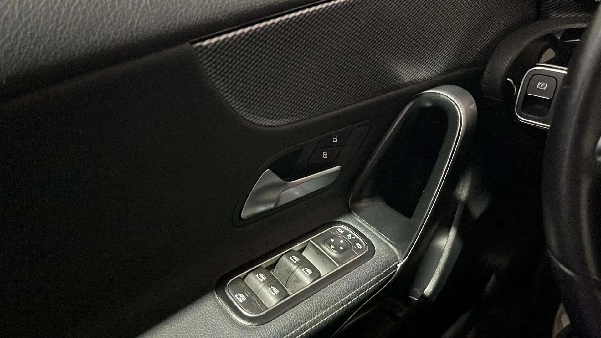 Mercedes-Benz Clase A A 250 e - foto 26