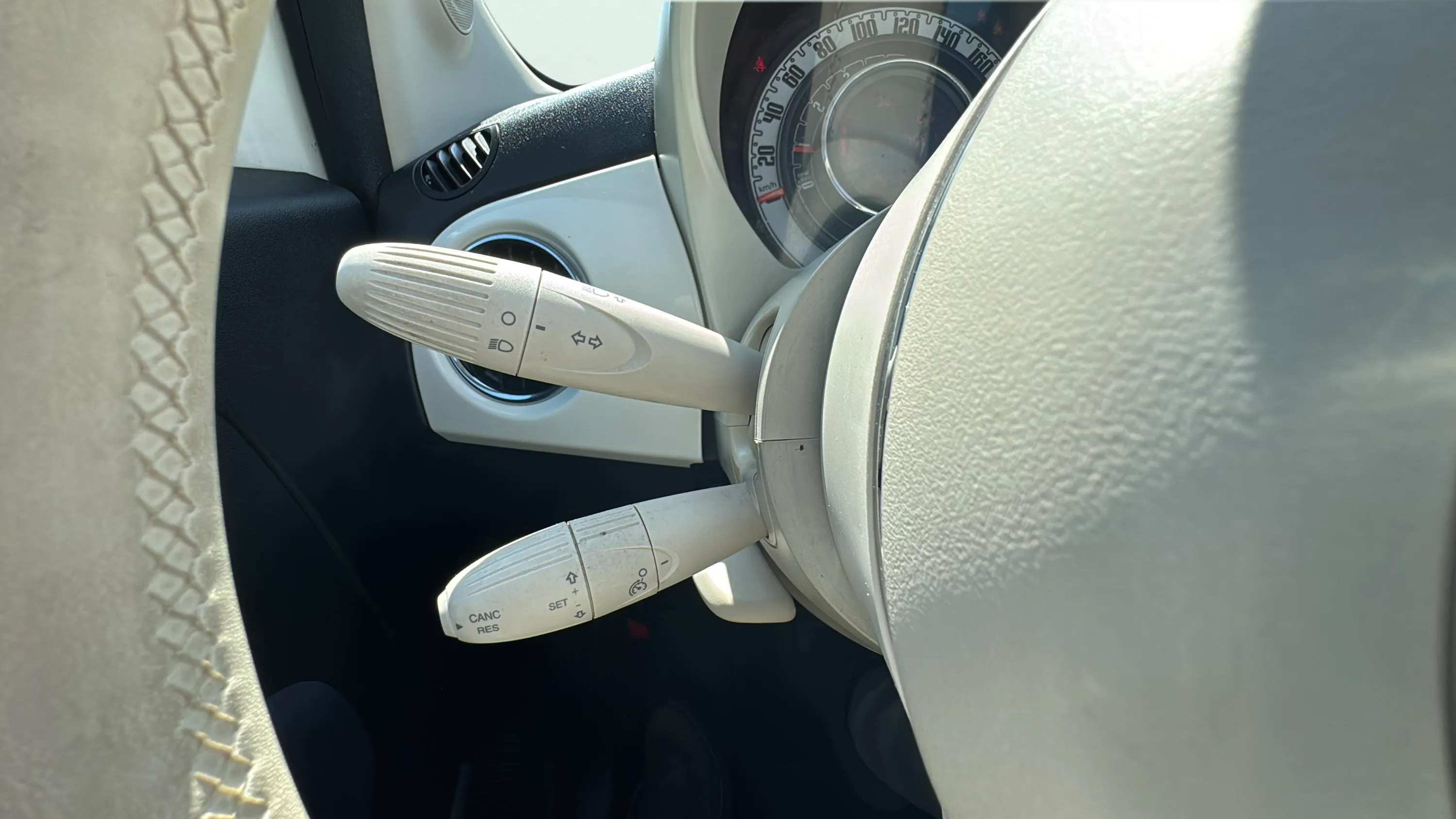 Fiat 500 Cult 1.0 Hybrid - foto 17