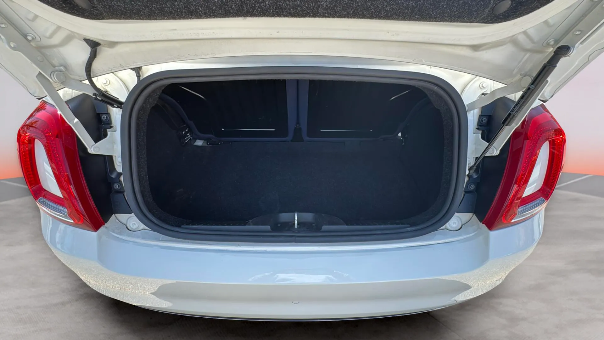 Fiat 500 Cult 1.0 Hybrid - foto 15