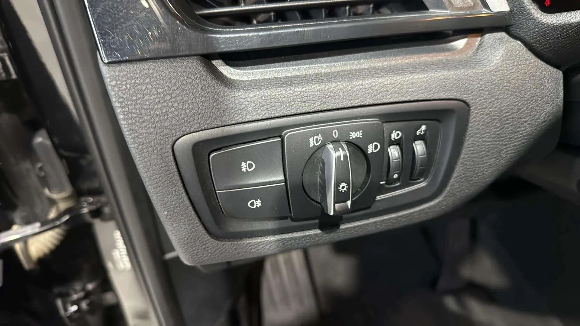 BMW X1 xDrive20dA - foto 19
