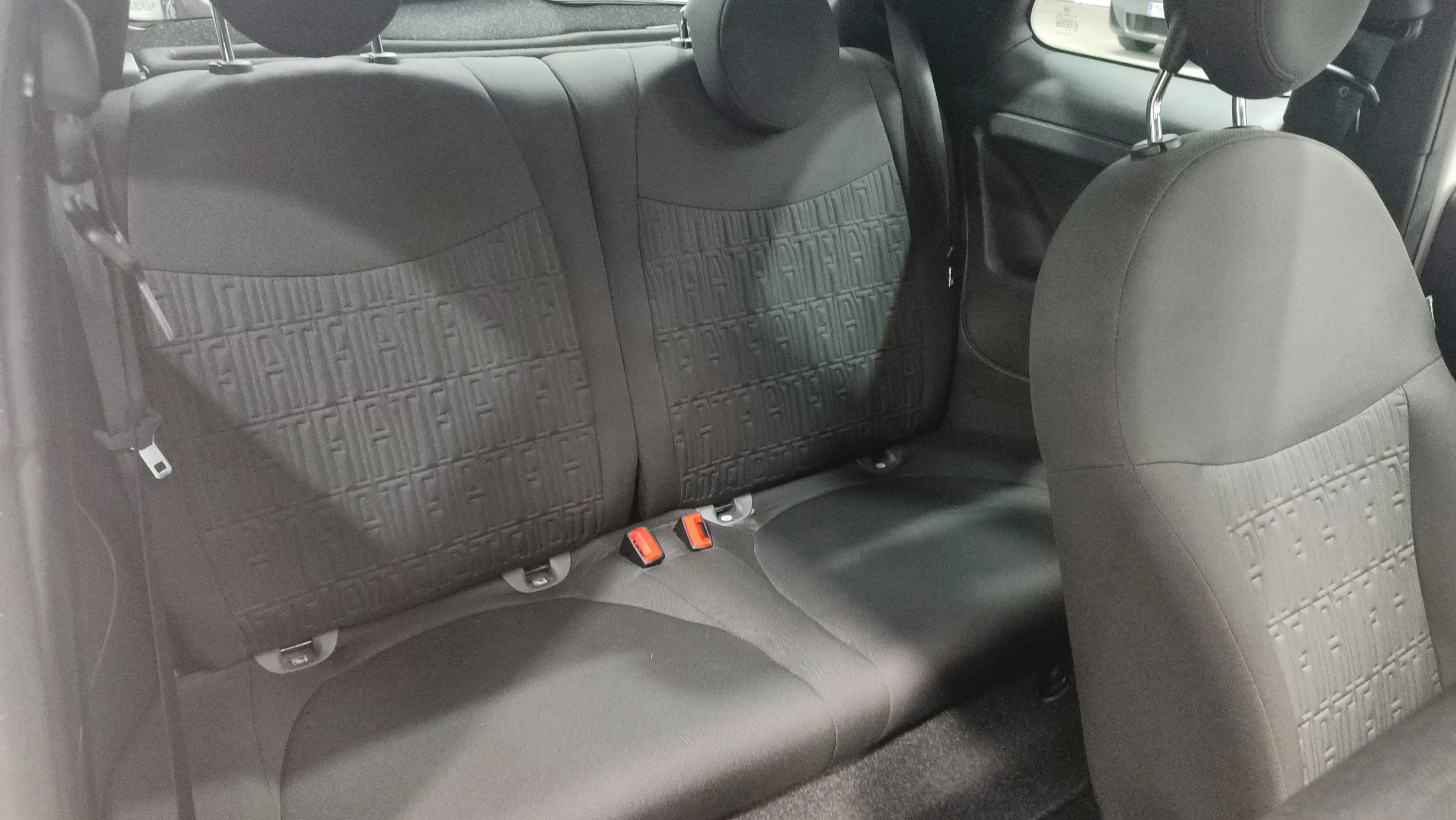 Fiat 500 Monotrim 1.0 Hybrid Tech - foto 25