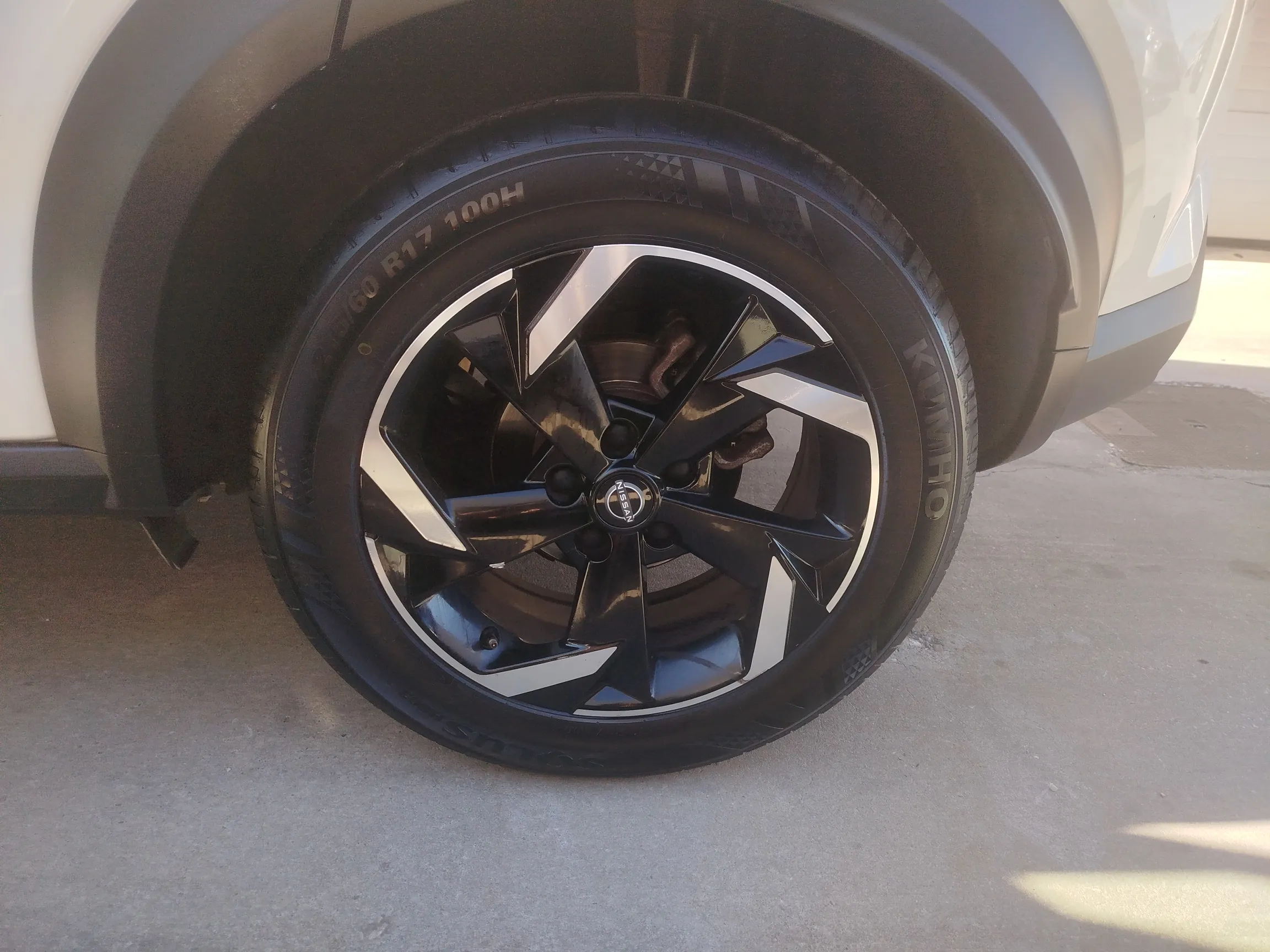 Nissan Juke DIG-T N-Connecta - foto 16