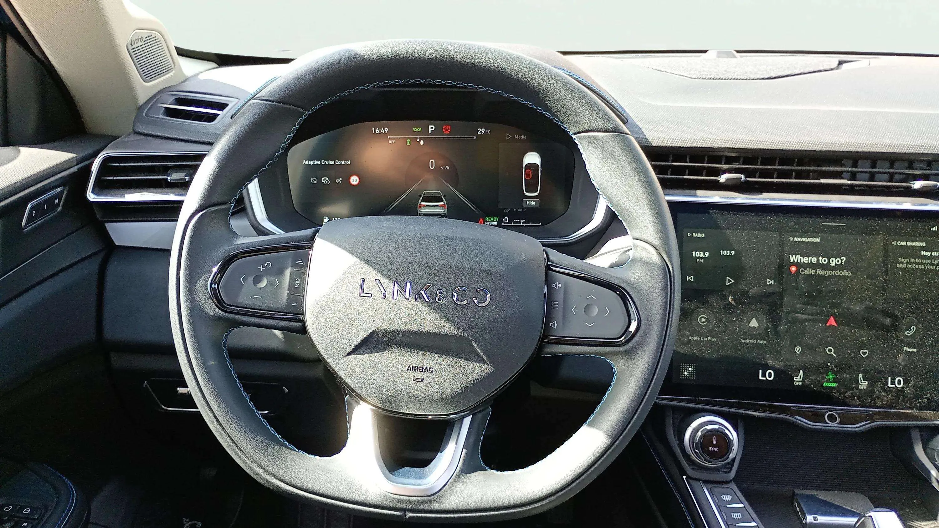 Lynk & Co 01 1.5 PHEV - foto 11