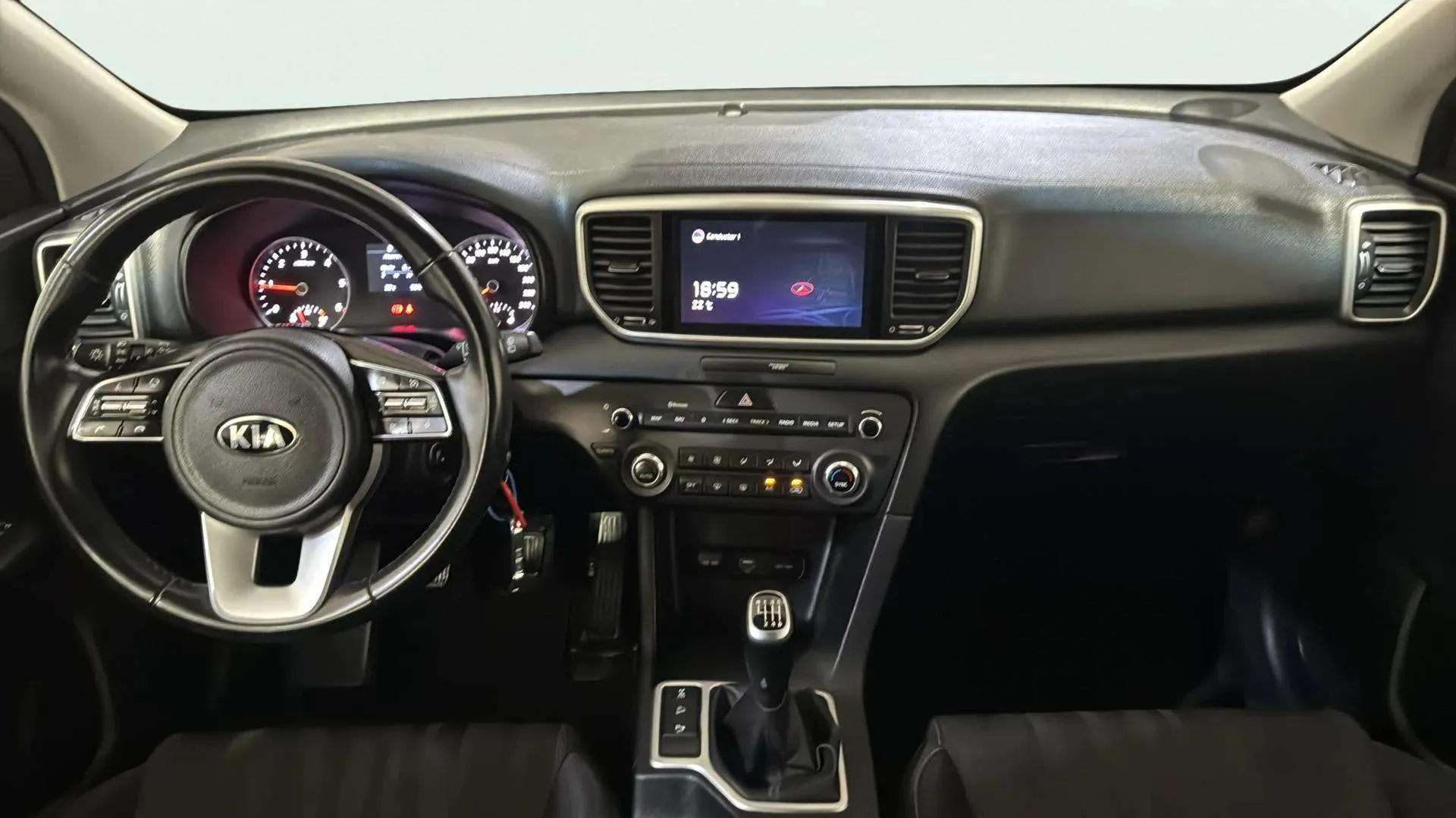 Kia Sportage 1.6 MHEV Business 4x4 - foto 11