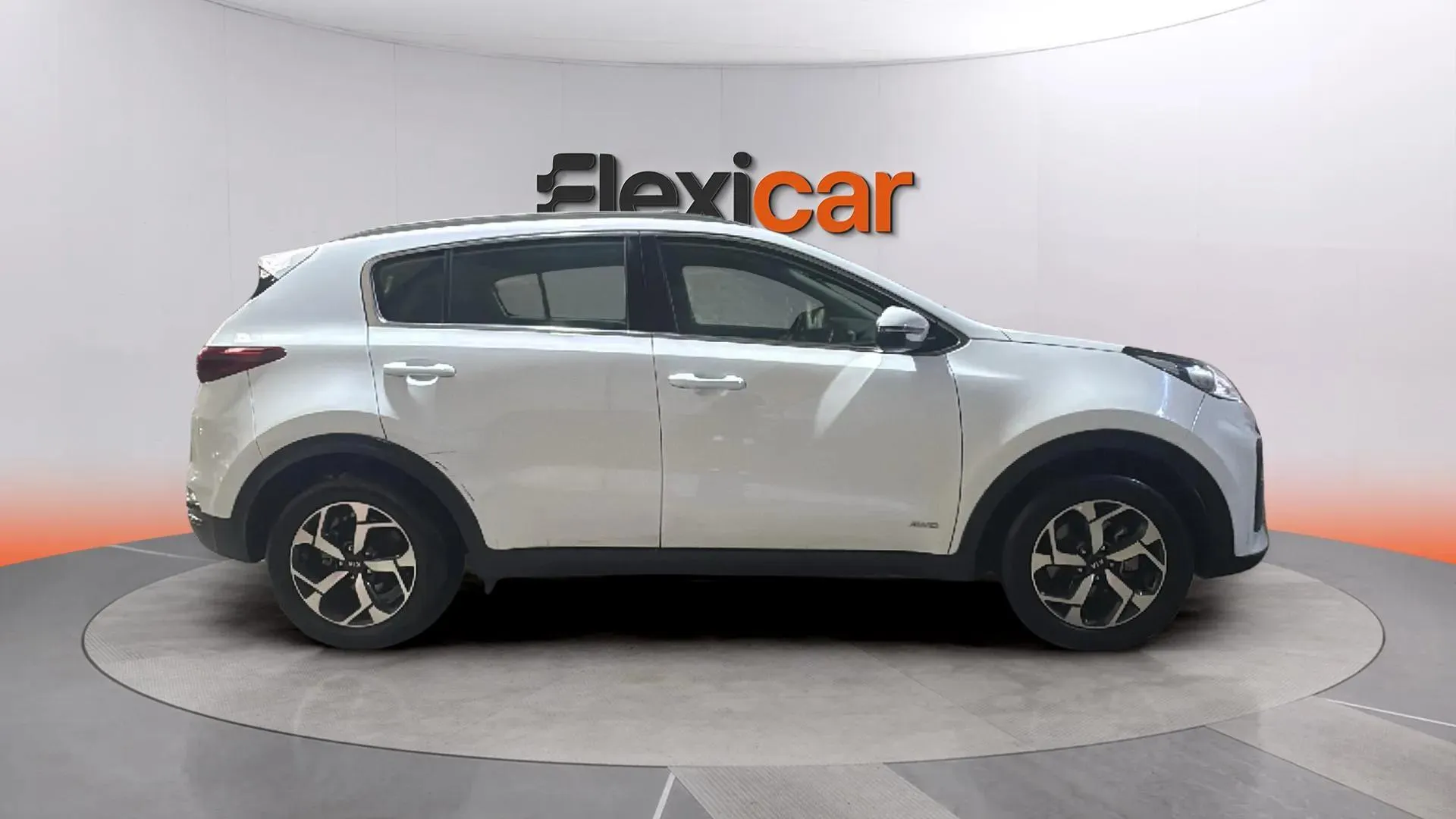 Kia Sportage 1.6 MHEV Business 4x4 - foto 8
