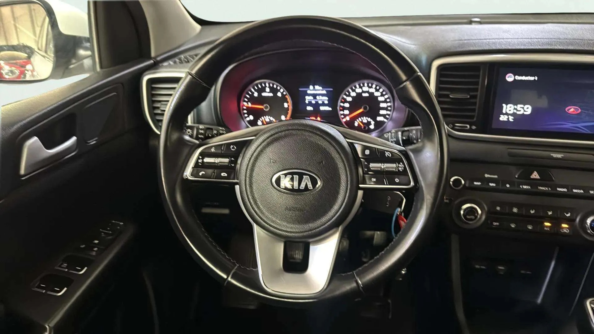 Kia Sportage 1.6 MHEV Business 4x4 - foto 10