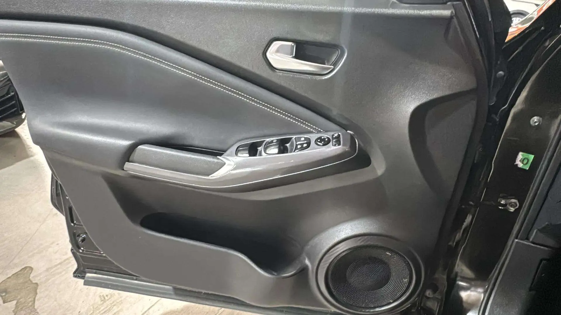 Nissan Juke DIG-T N-Connecta - foto 23