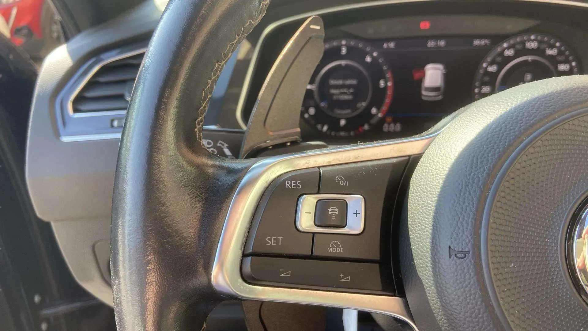 Volkswagen Tiguan Sport 2.0 TDI DSG - foto 14
