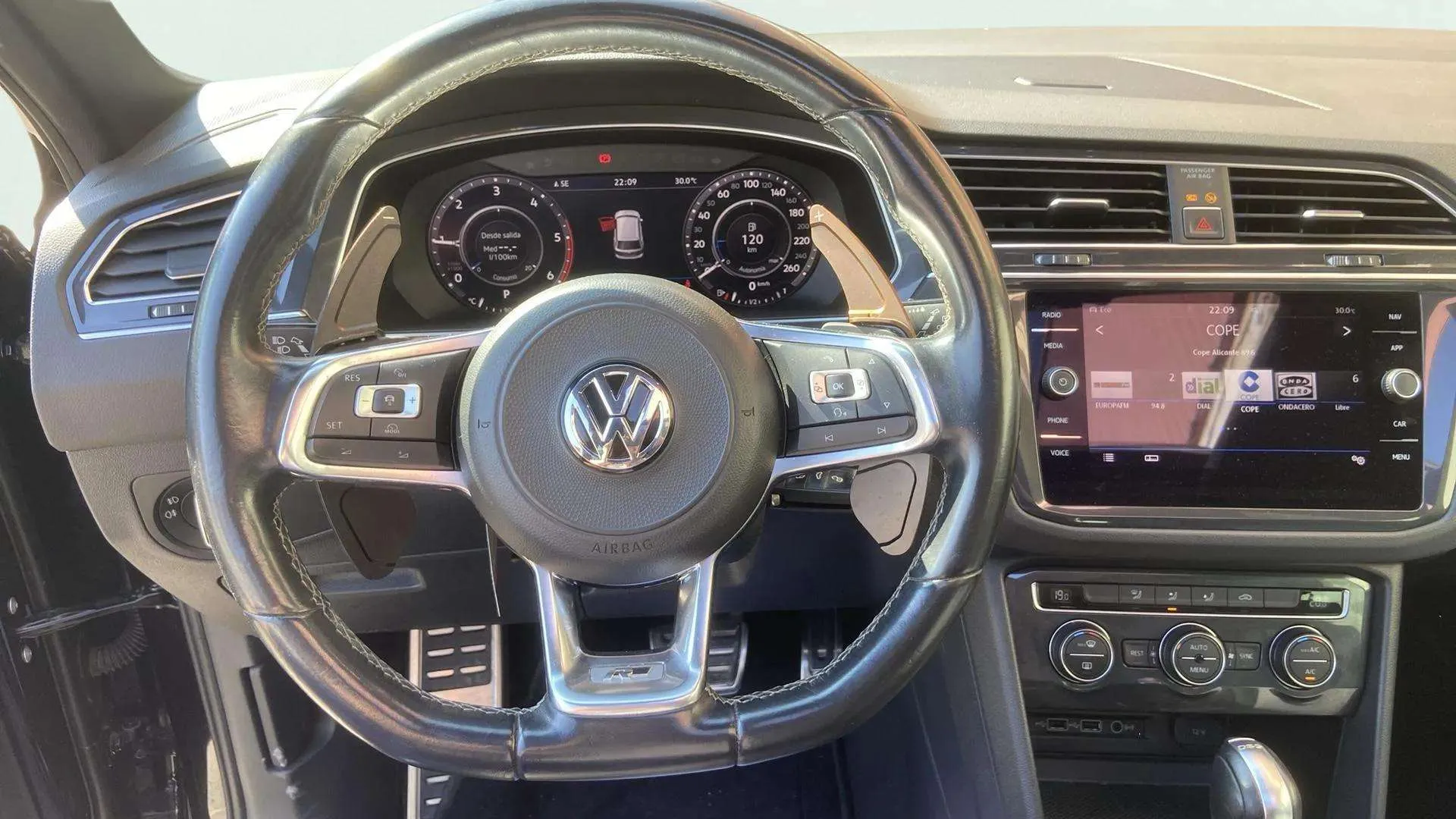 Volkswagen Tiguan Sport 2.0 TDI DSG - foto 13