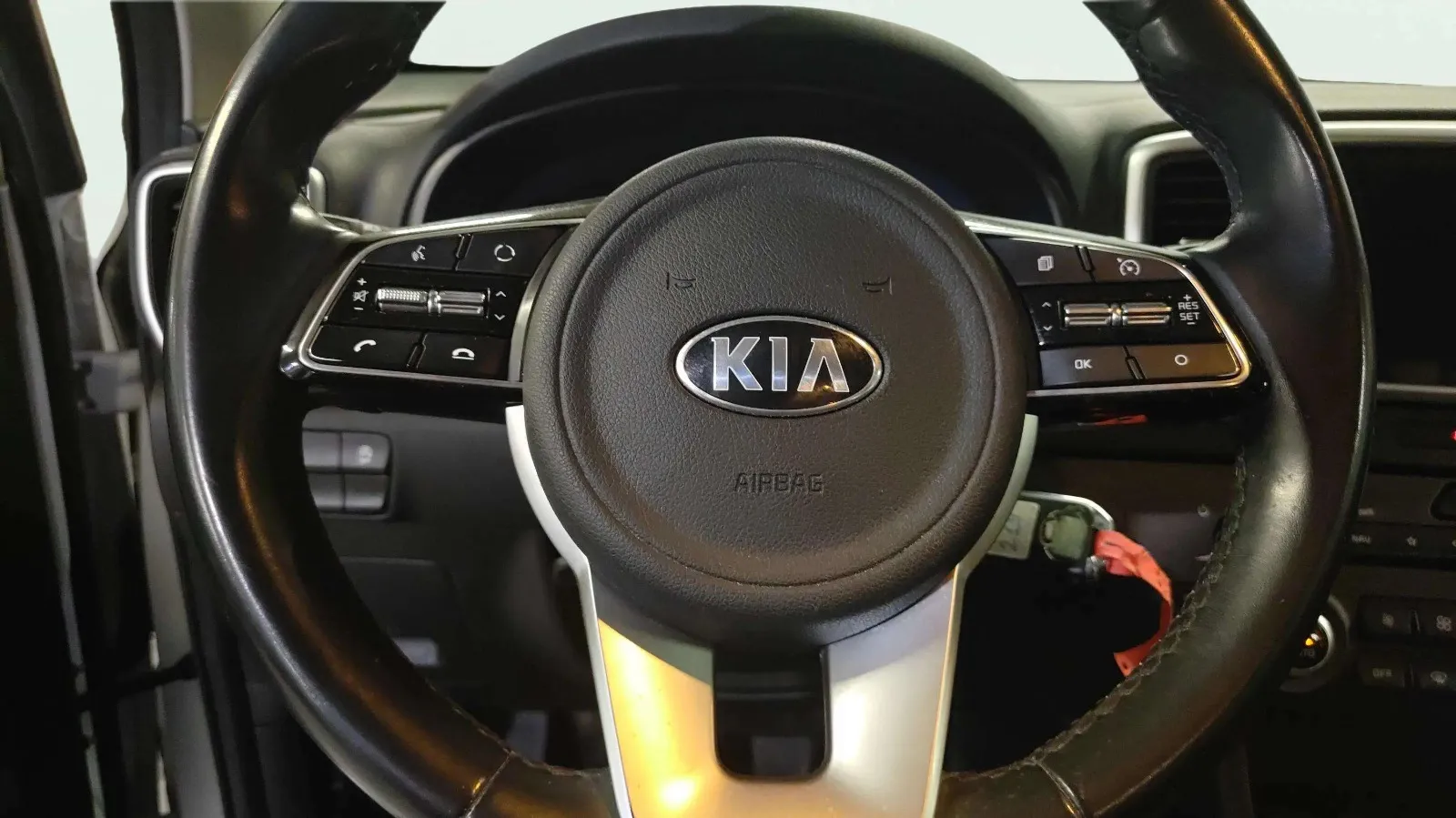 Kia Sportage 1.6 MHEV Business 4x4 - foto 14