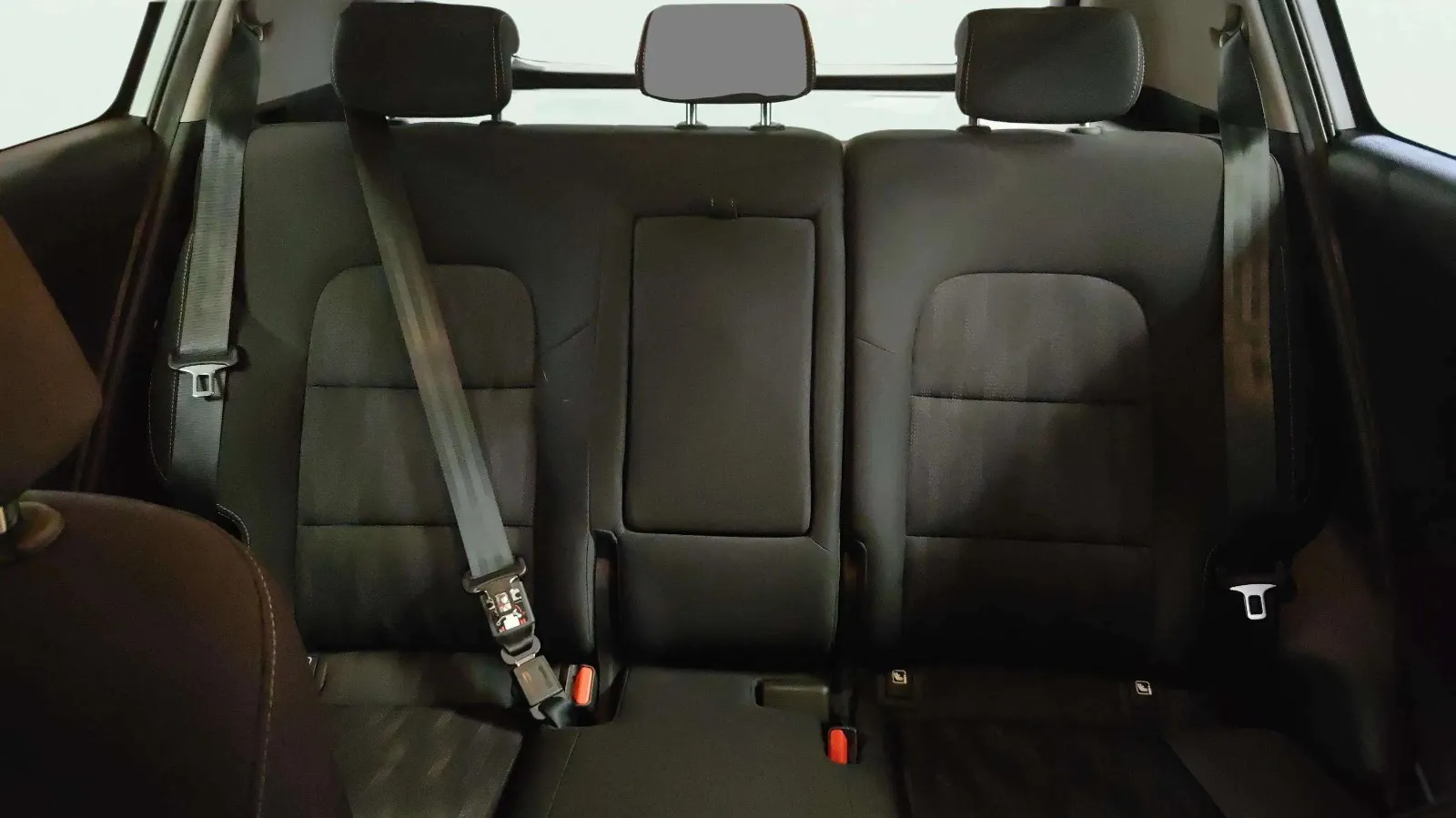 Kia Sportage 1.6 MHEV Business 4x4 - foto 10