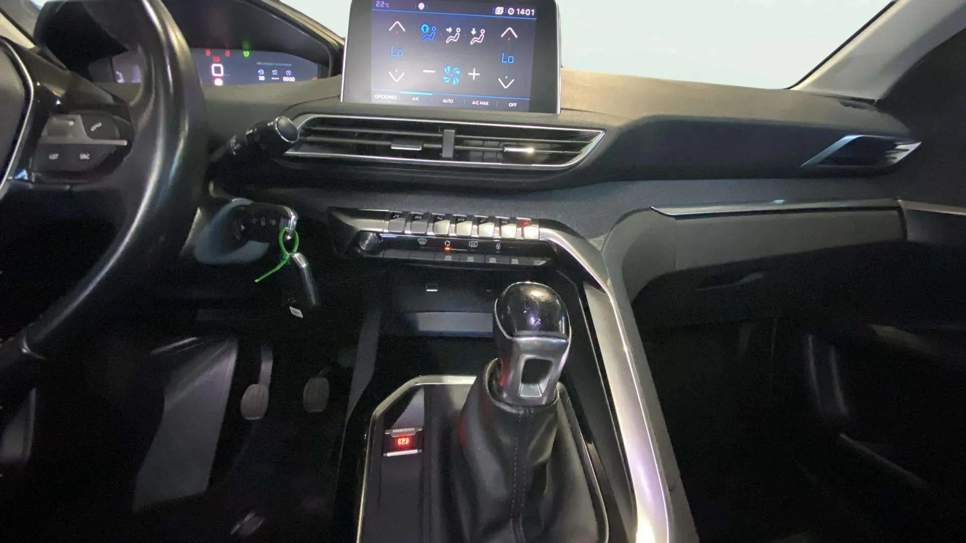 Peugeot 3008 1.5L BlueHDi Allure - foto 12