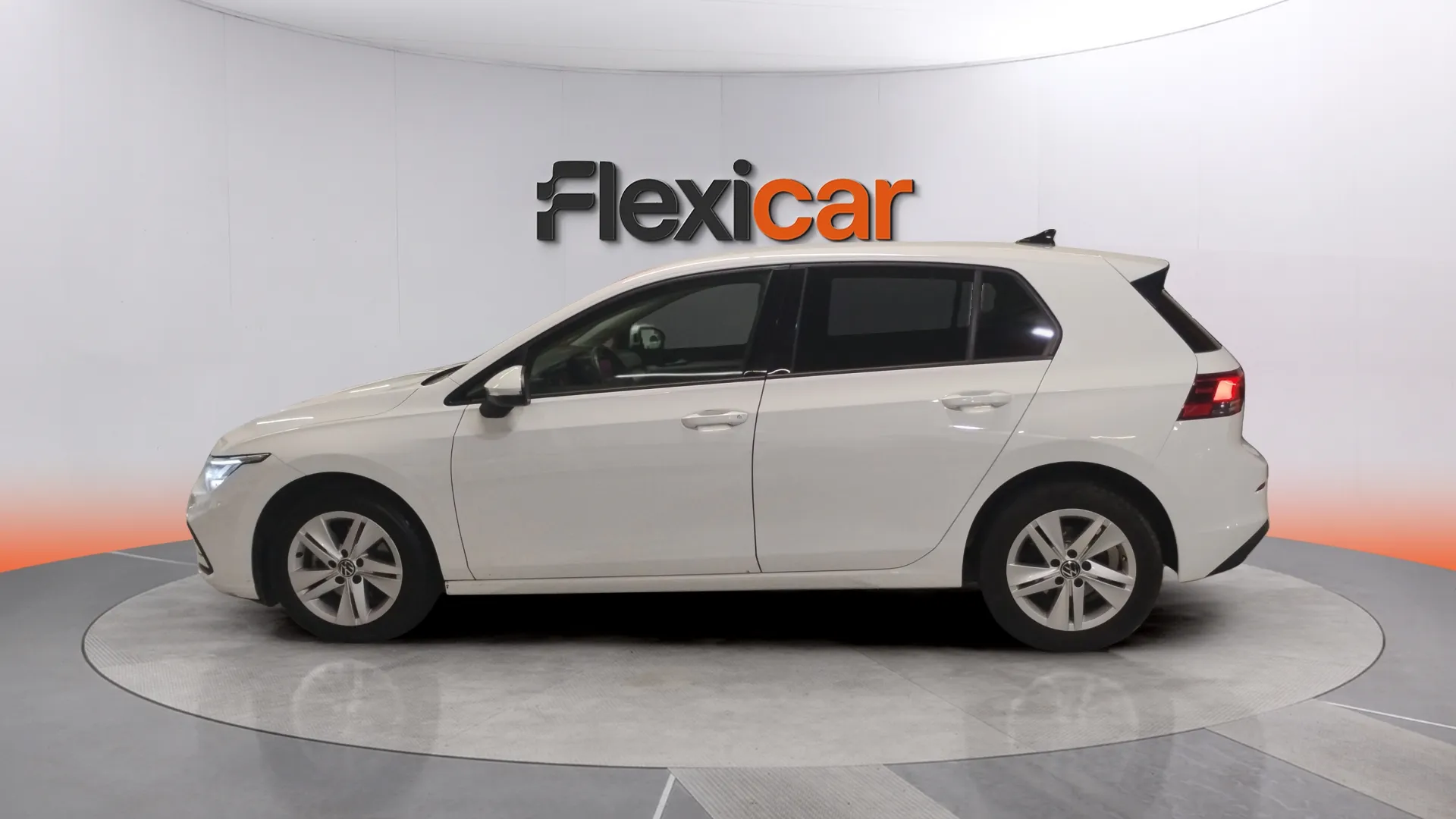 Volkswagen Golf Life 1.0 eTSI DSG Variant - foto 5