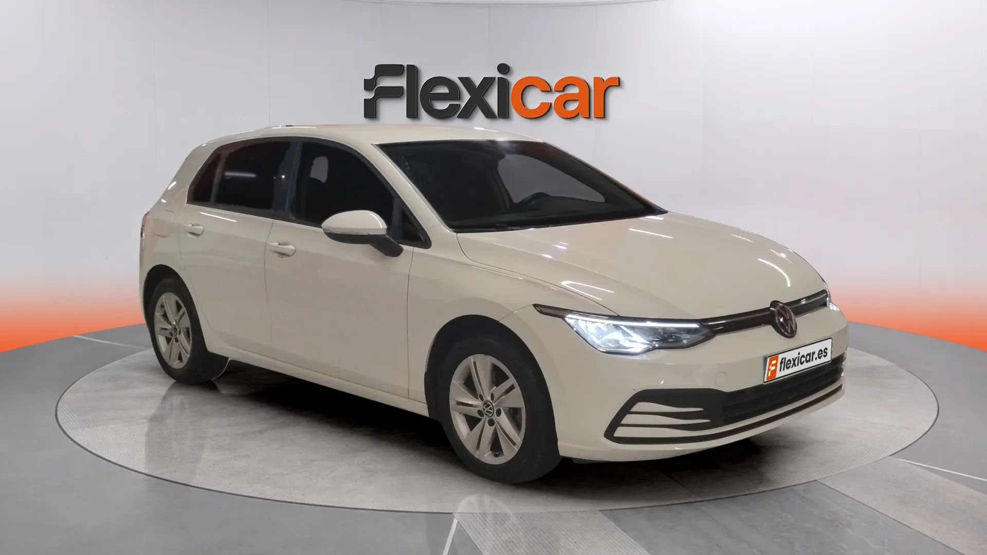 Volkswagen Golf Life 1.0 eTSI DSG Variant - foto 1