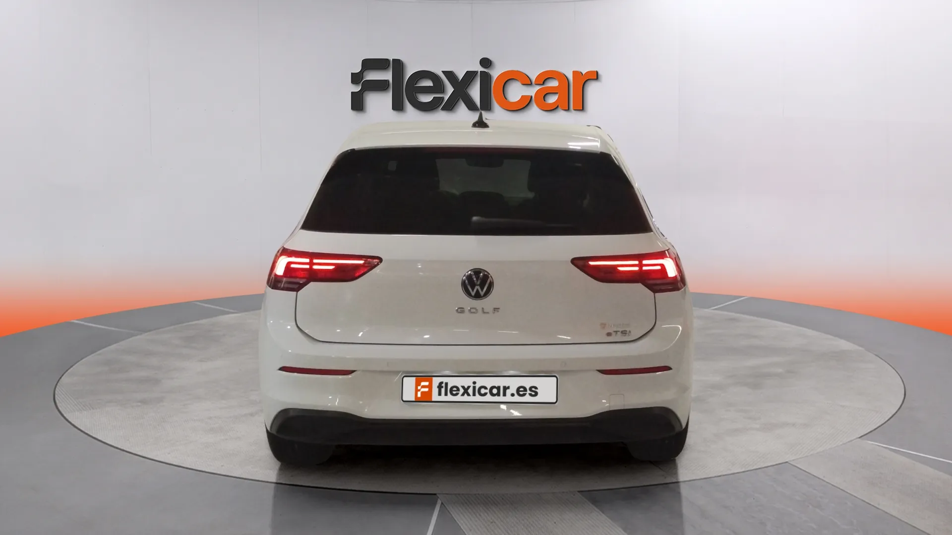 Volkswagen Golf Life 1.0 eTSI DSG Variant - foto 4