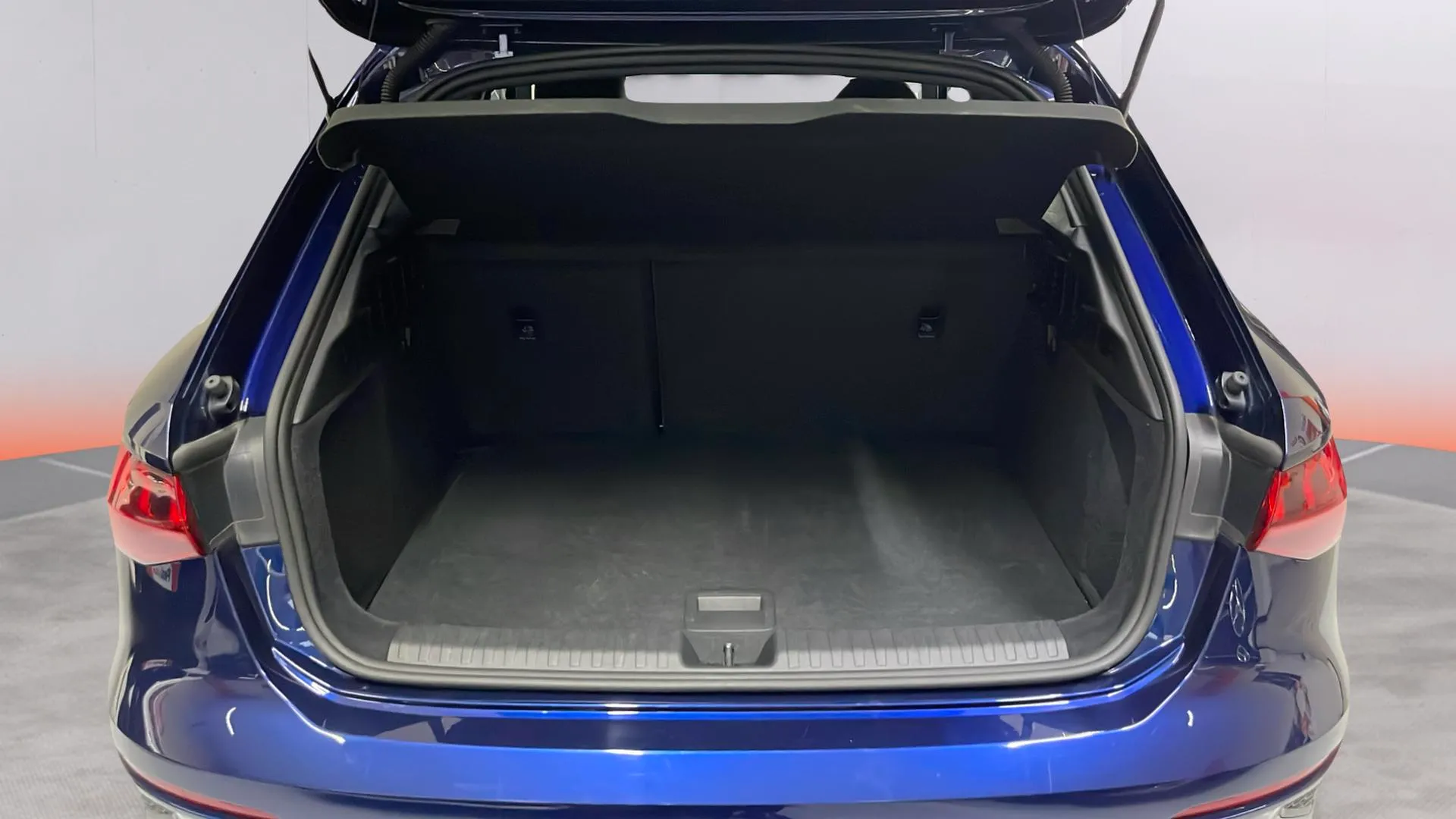 Audi A3 Sedan 30 TDI - foto 23