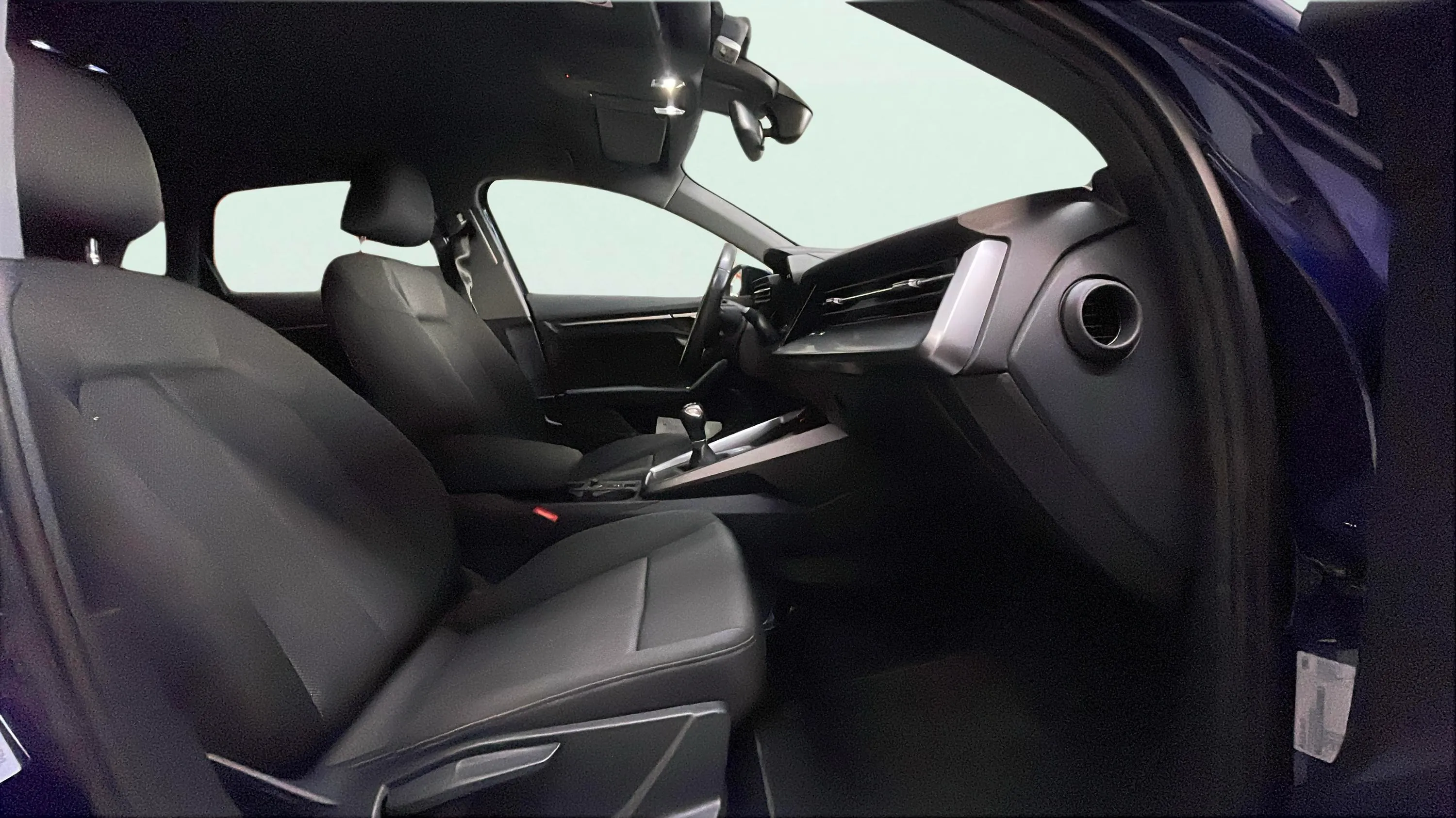 Audi A3 Sedan 30 TDI - foto 12