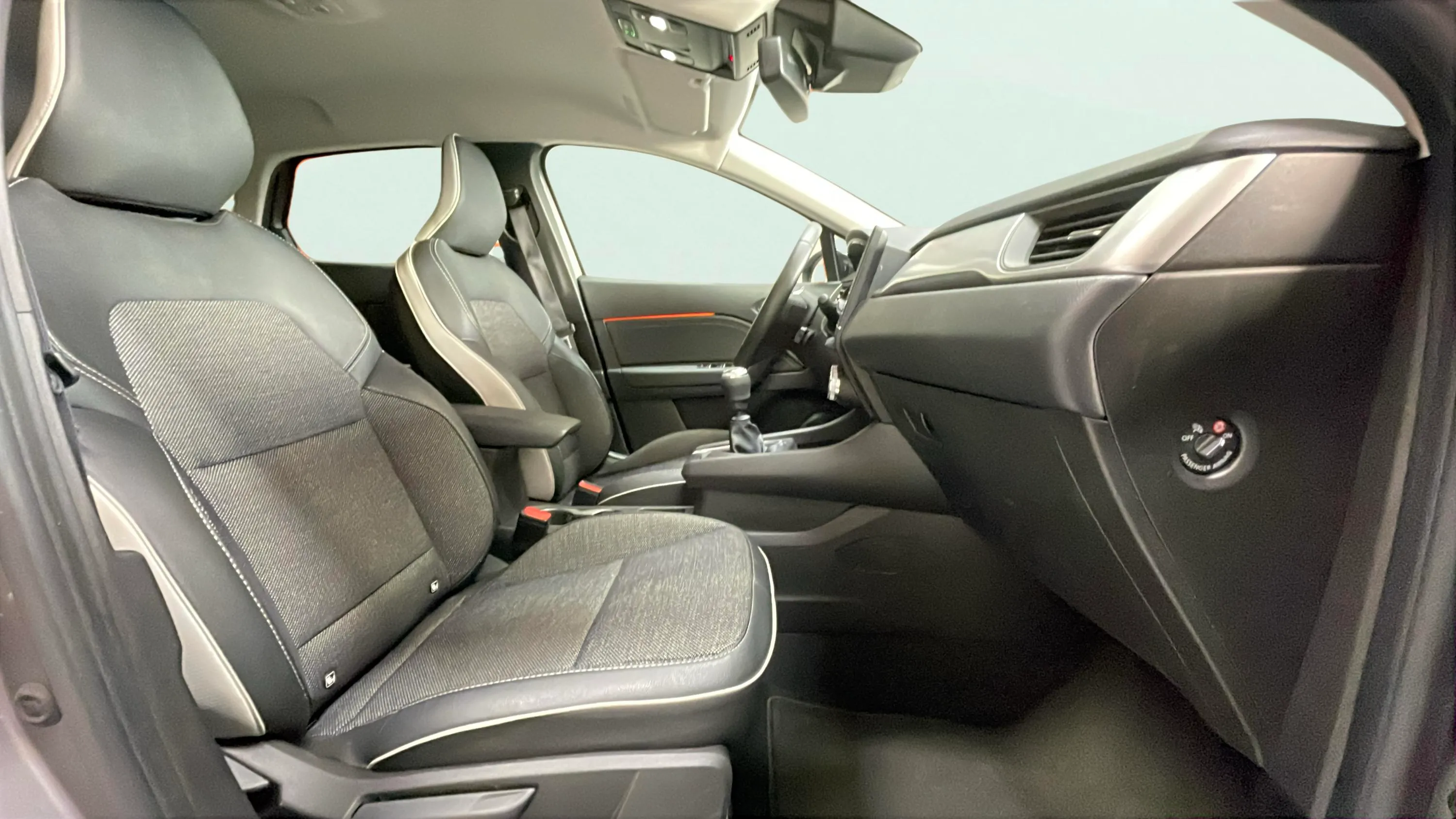 Renault Captur techno TCe - foto 12
