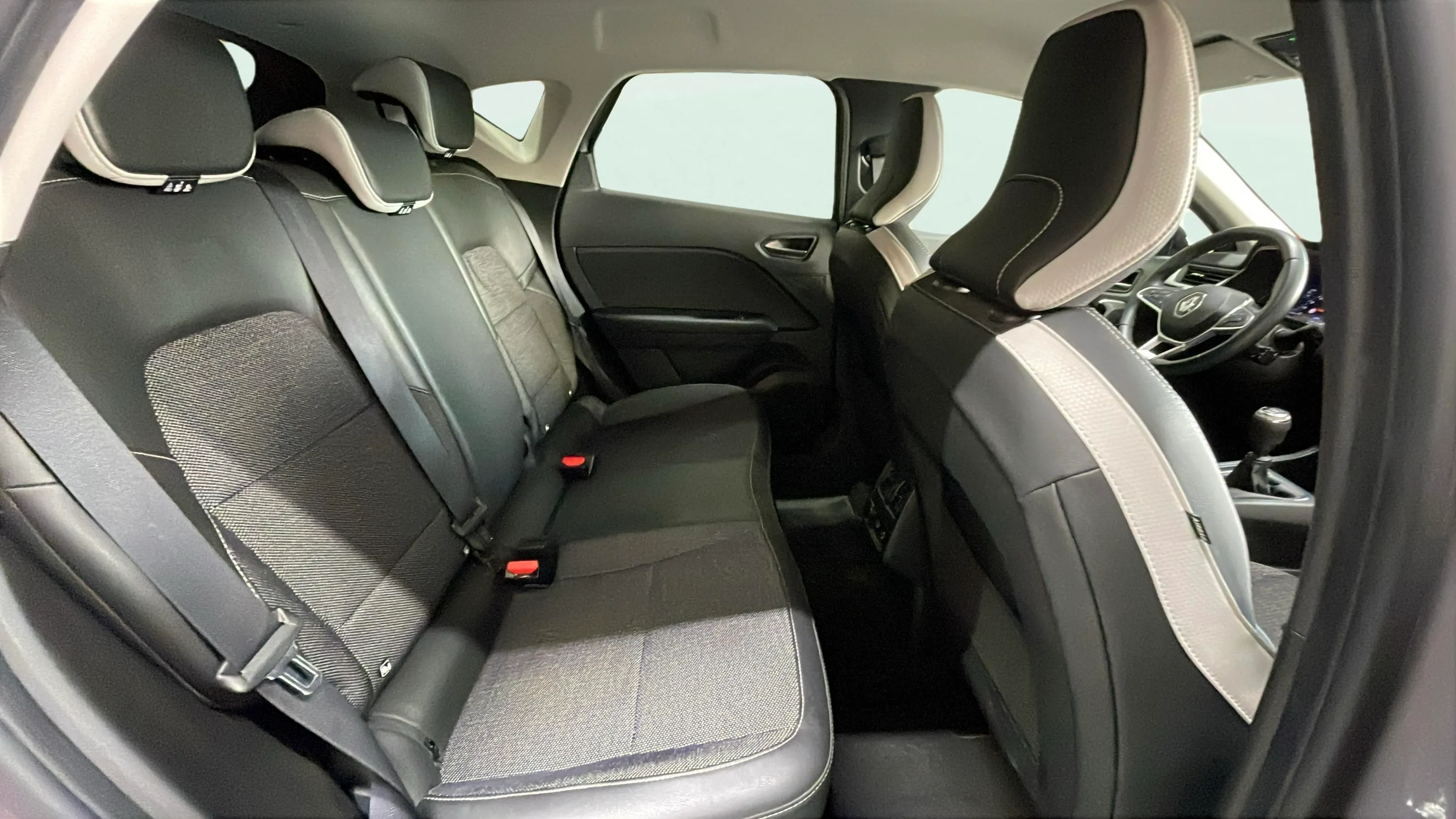 Renault Captur techno TCe - foto 13