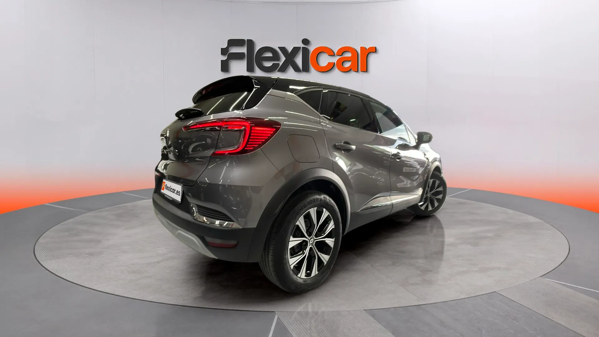 Renault Captur techno TCe - foto 8