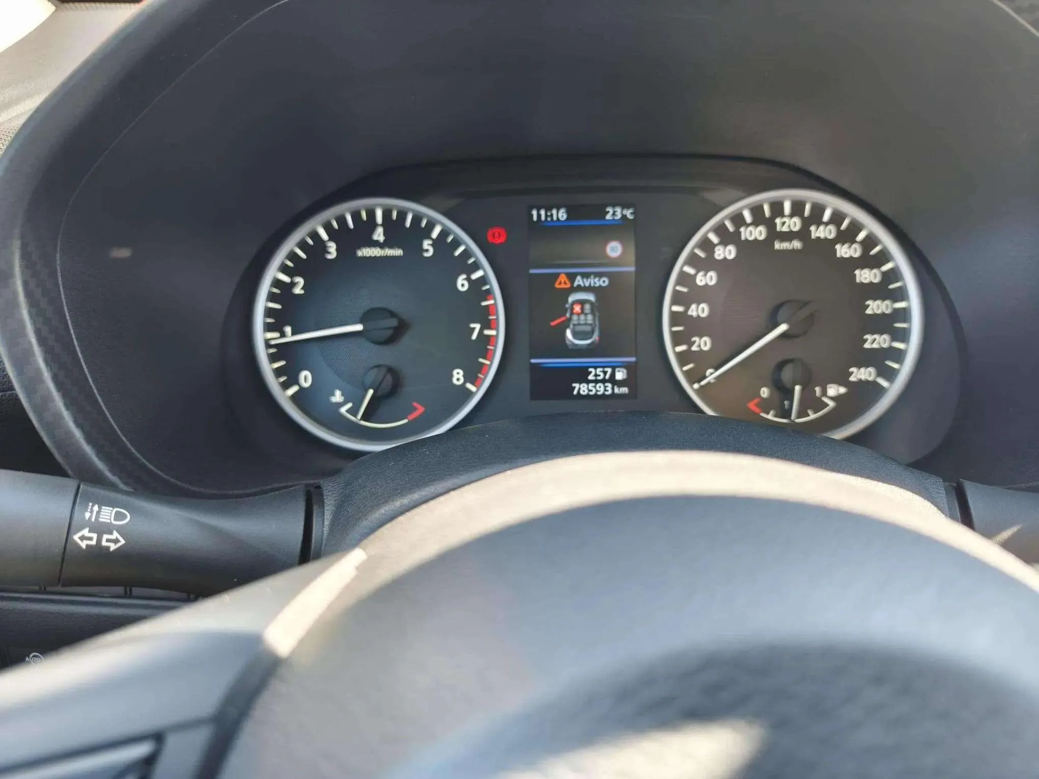 Nissan Juke DIG-T 6M/T Acenta - foto 14