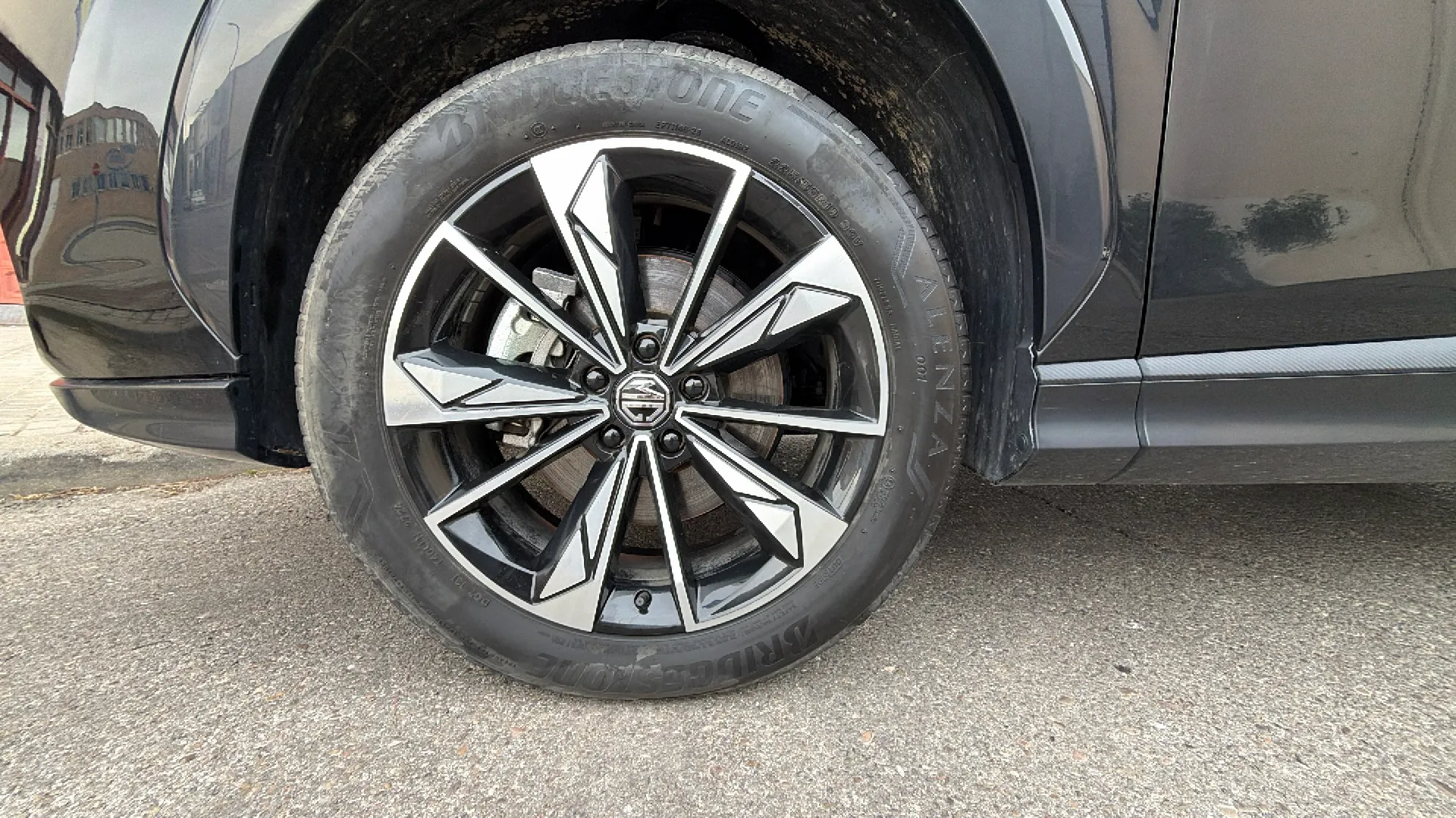 MG HS 1.5T Luxury DCT - foto 17