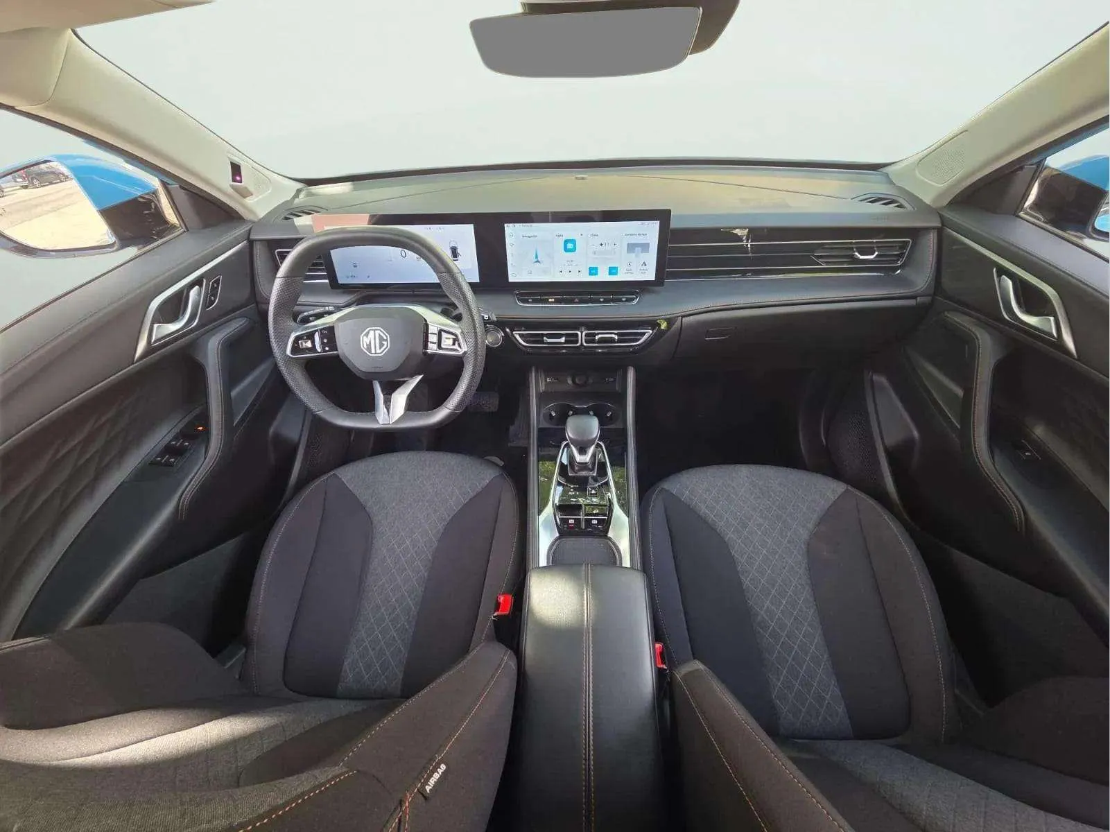 MG HS 1.5T Luxury DCT - foto 8