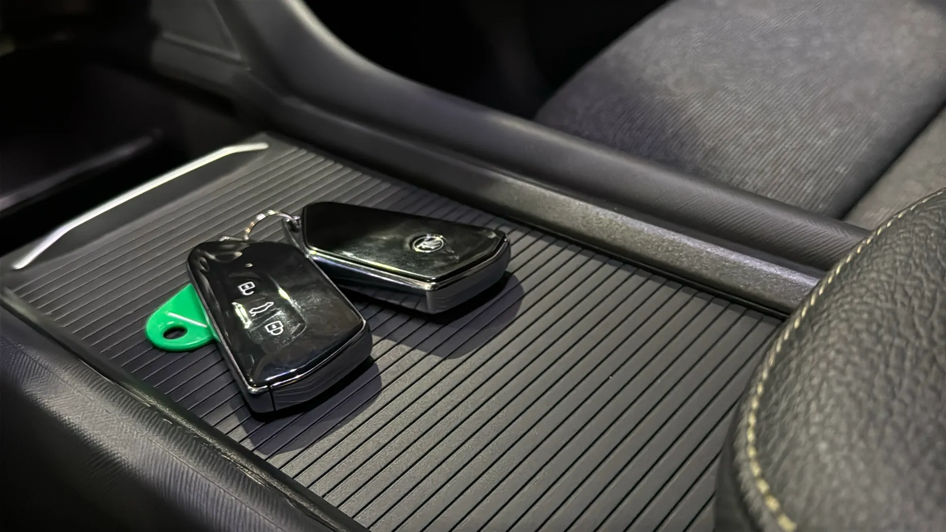 Škoda Kodiaq 1.5 TSI DSG m-HEV Selection - foto 30