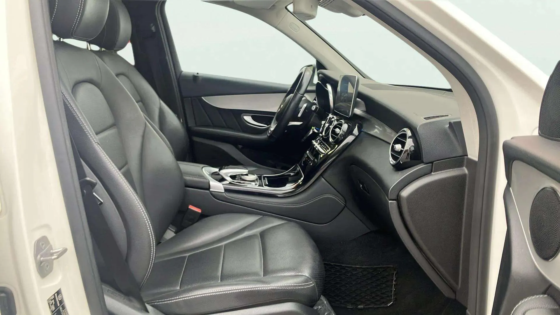 Mercedes-Benz GLC 220 d 4MATIC - foto 17