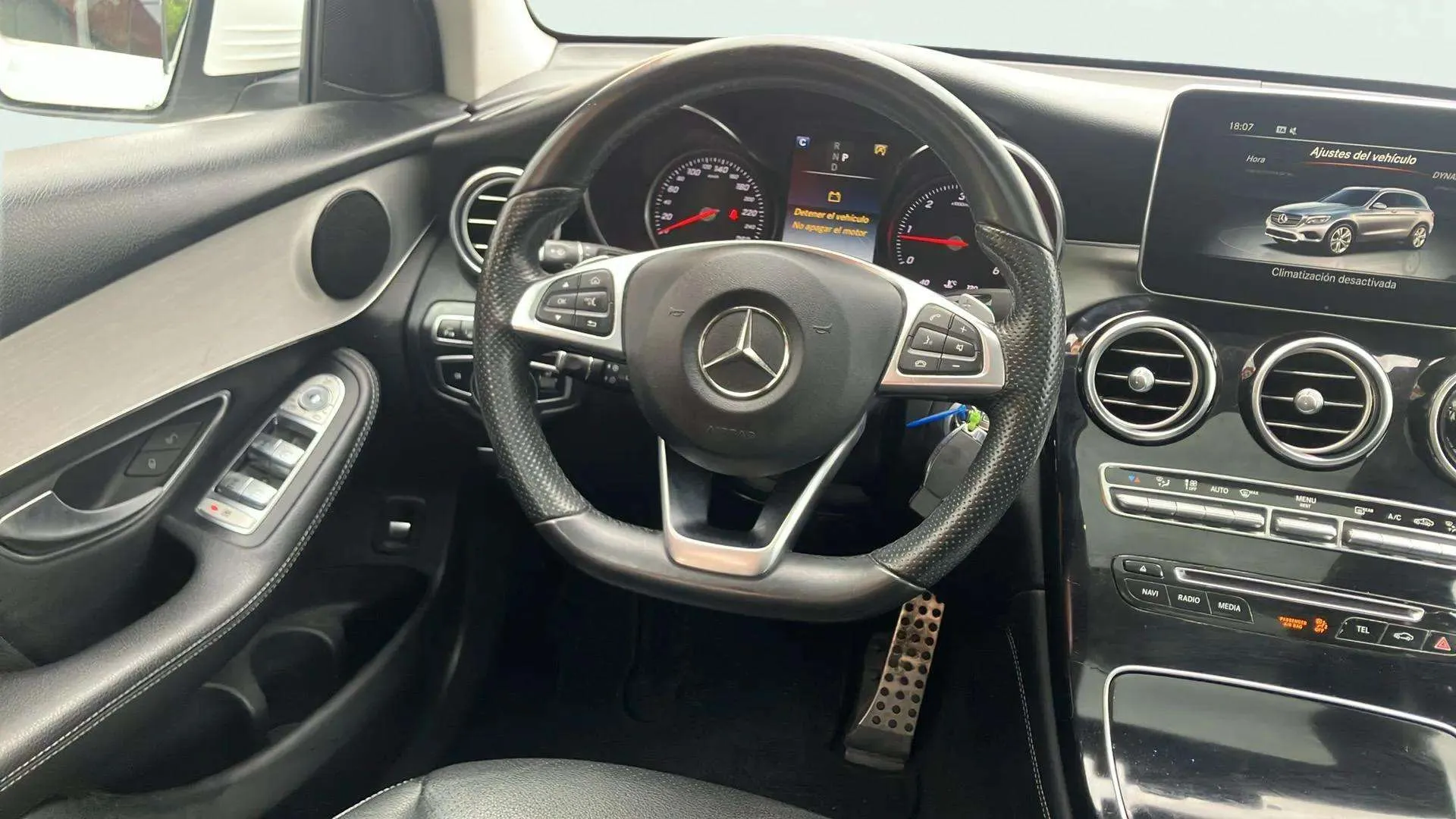Mercedes-Benz GLC 220 d 4MATIC - foto 13