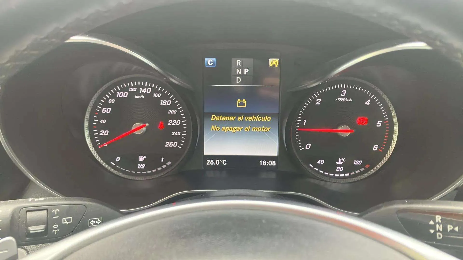 Mercedes-Benz GLC 220 d 4MATIC - foto 14
