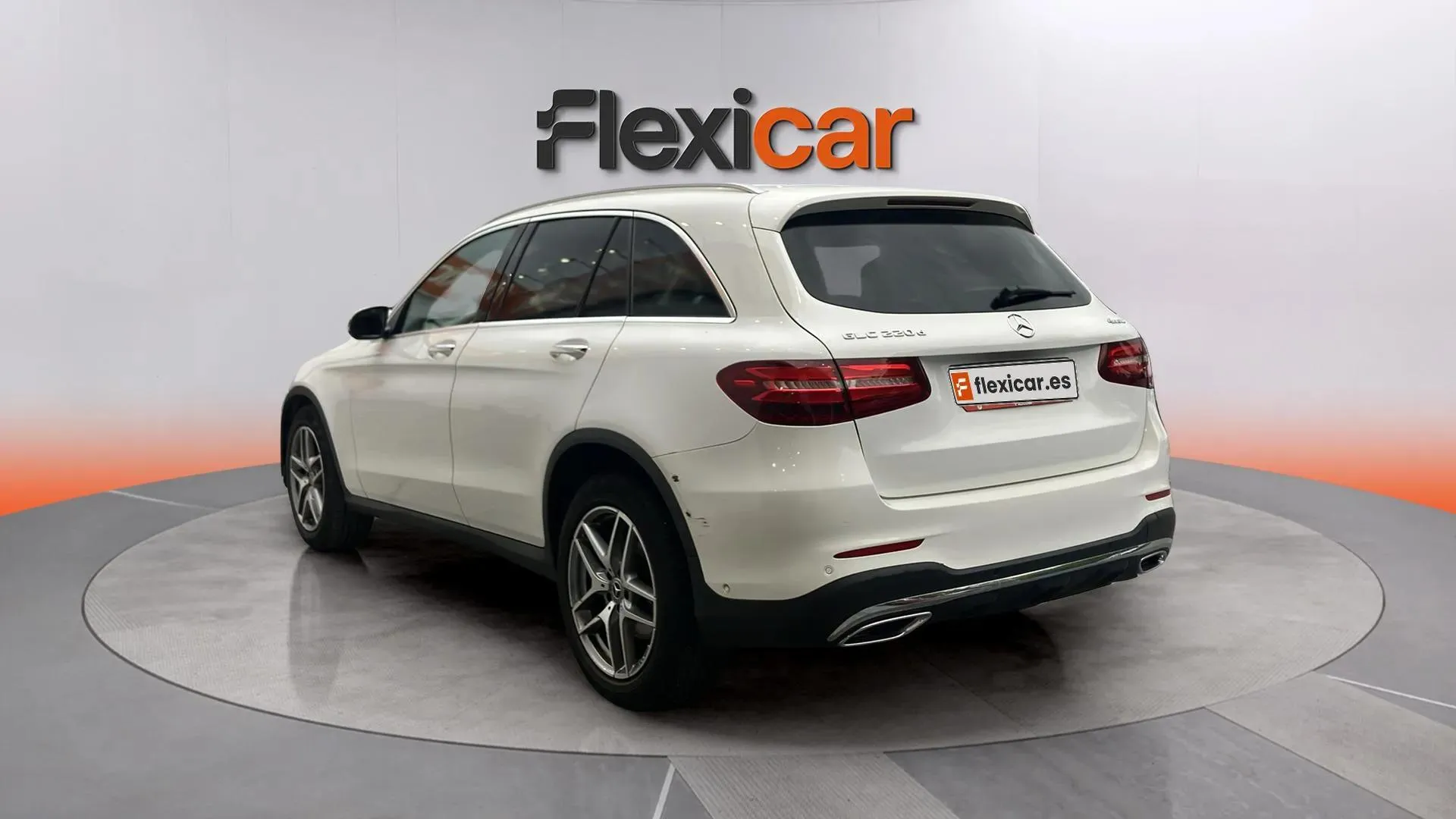 Mercedes-Benz GLC 220 d 4MATIC - foto 5