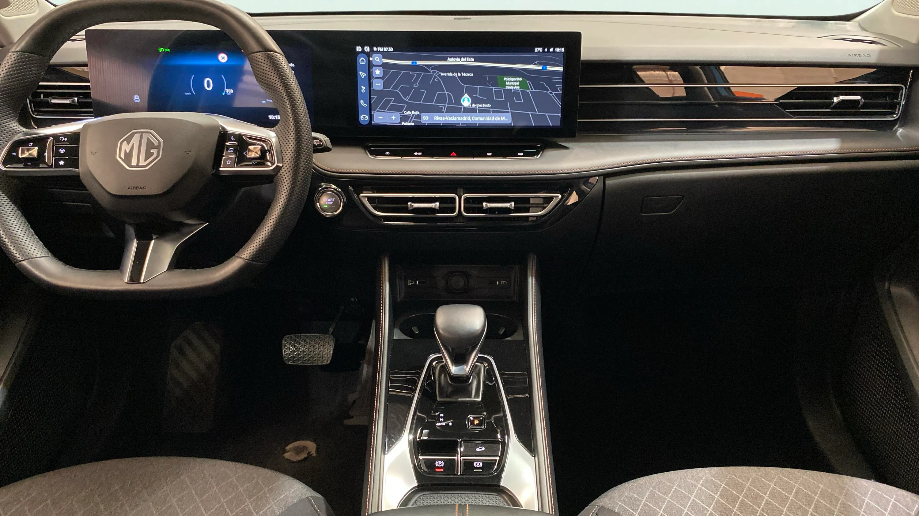 MG HS 1.5T Comfort DCT - foto 22