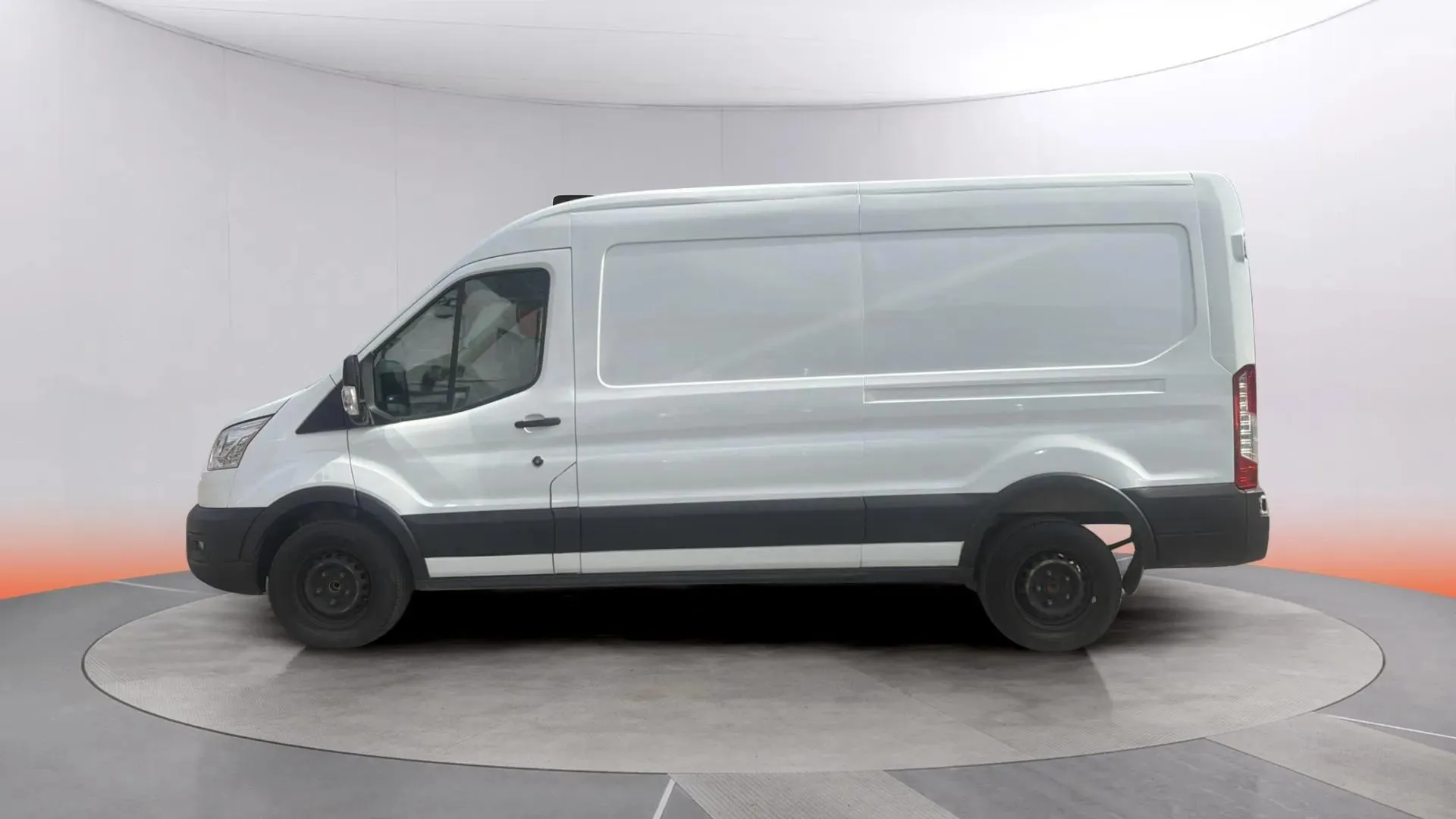 Ford Transit FT 350 L3 Van Trend Tracción Trasera 130 - foto 4