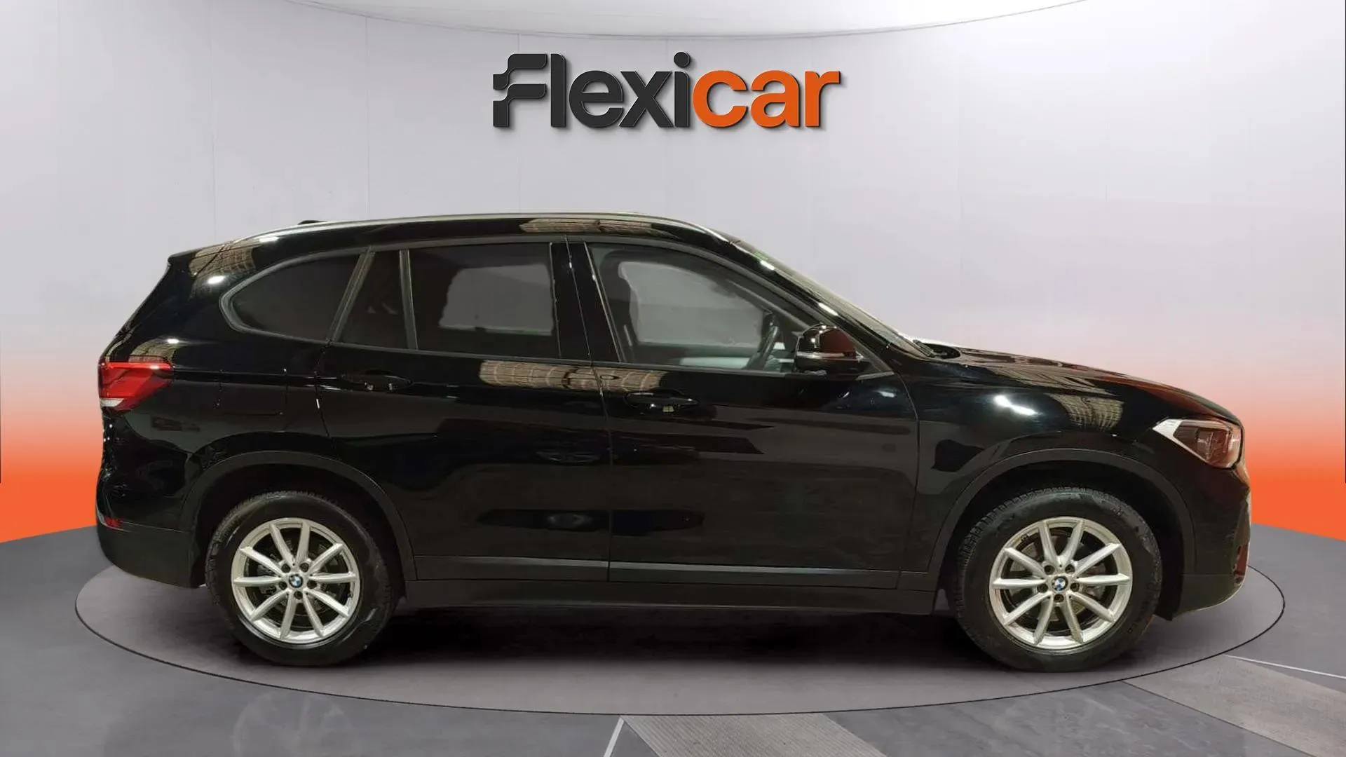 BMW X1 xDrive18dA - foto 10