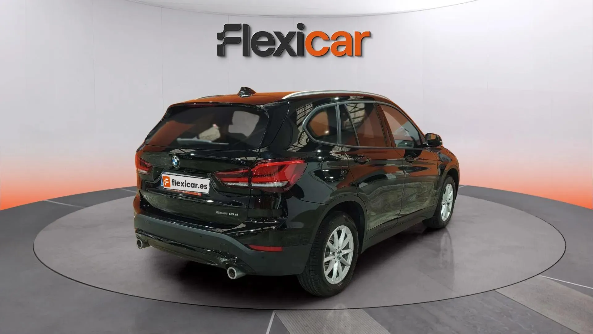 BMW X1 xDrive18dA - foto 9
