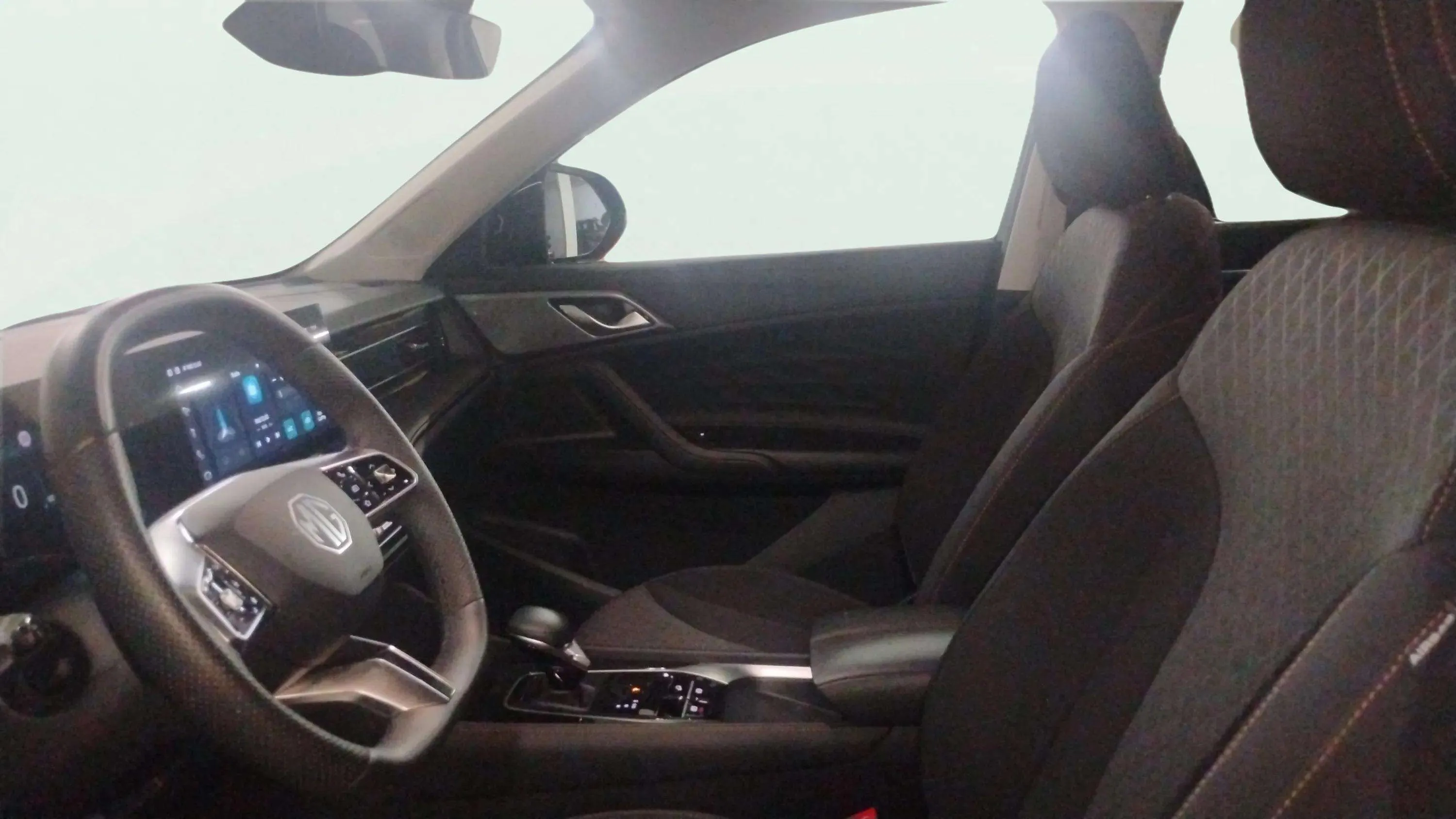 MG HS 1.5T Comfort - foto 9