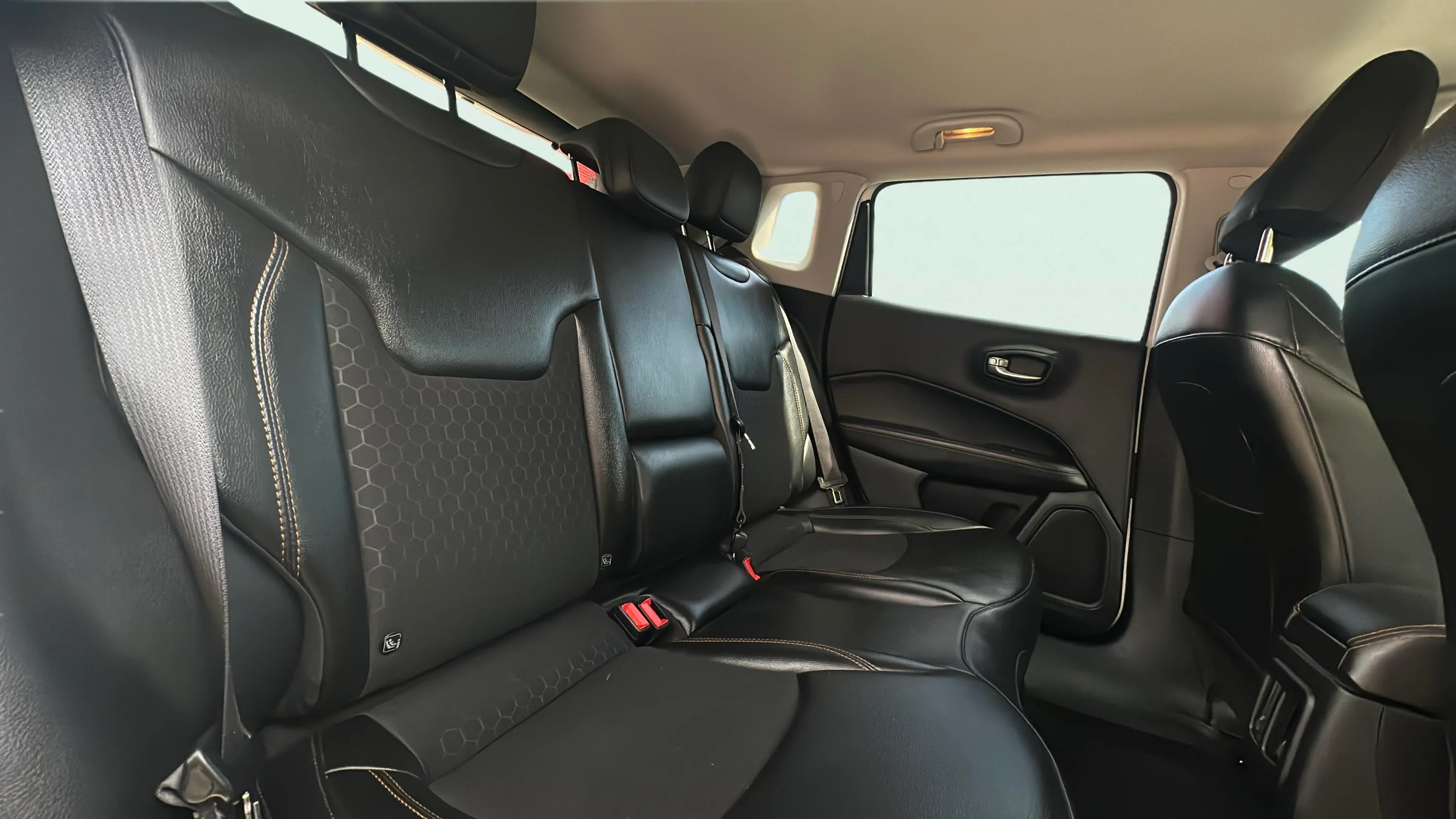 Jeep Compass 1.3 Gse Limited Ddct 4x2 - foto 14
